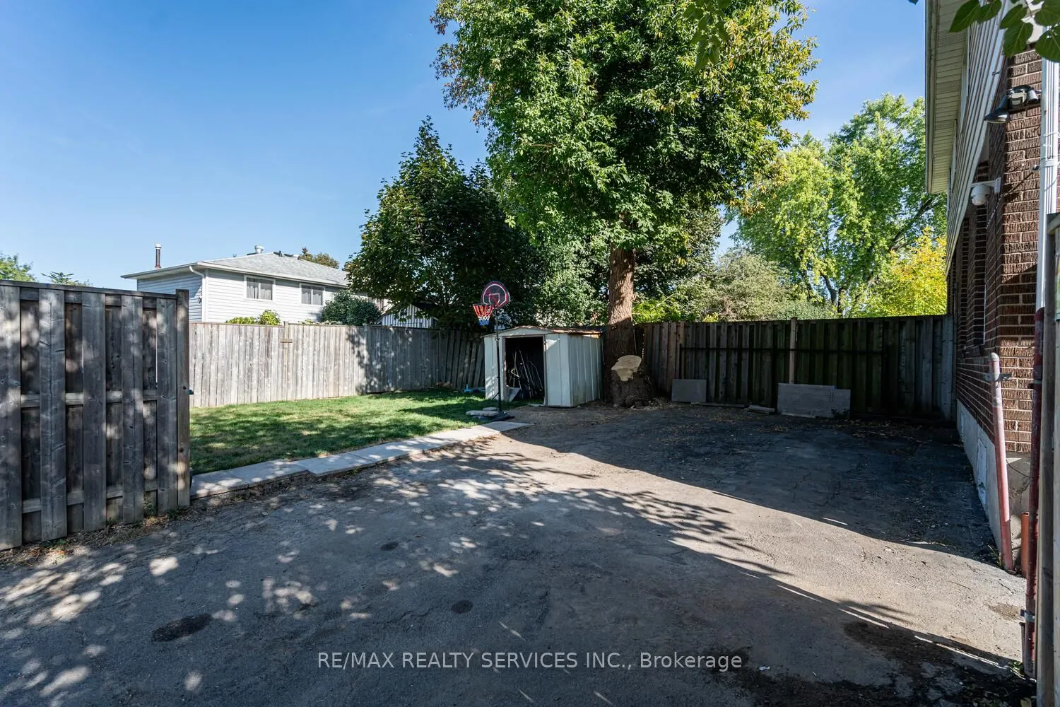 172 Hansen Road