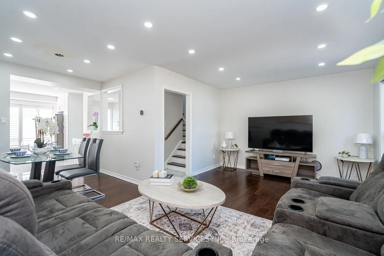 172 Hansen Road