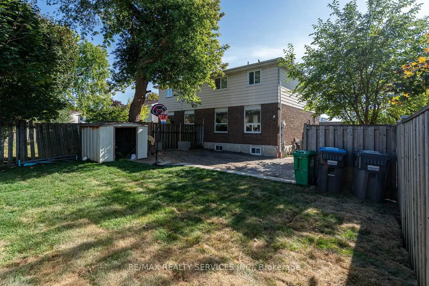 172 Hansen Road