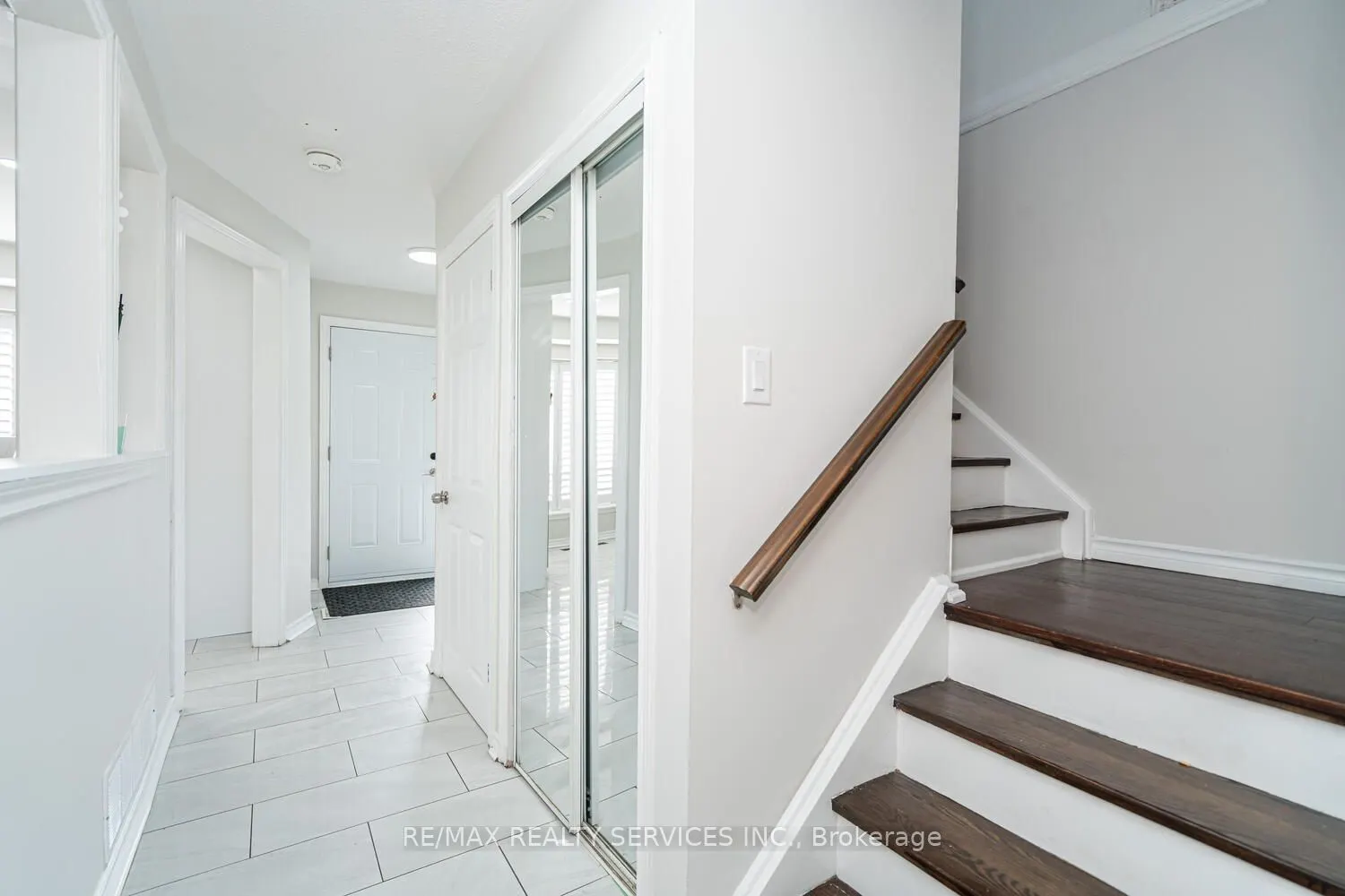 172 Hansen Road