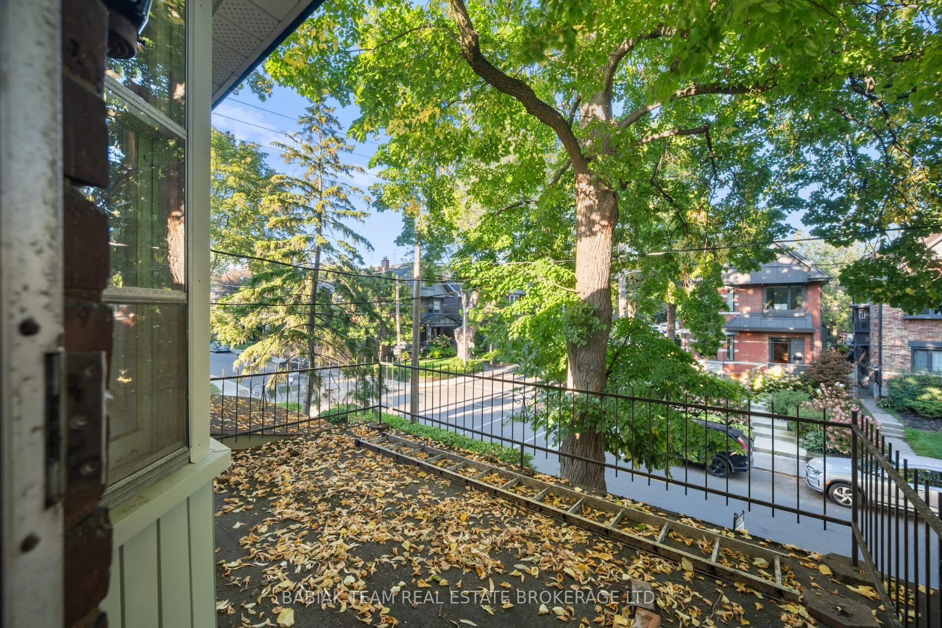 310 Sunnyside Avenue