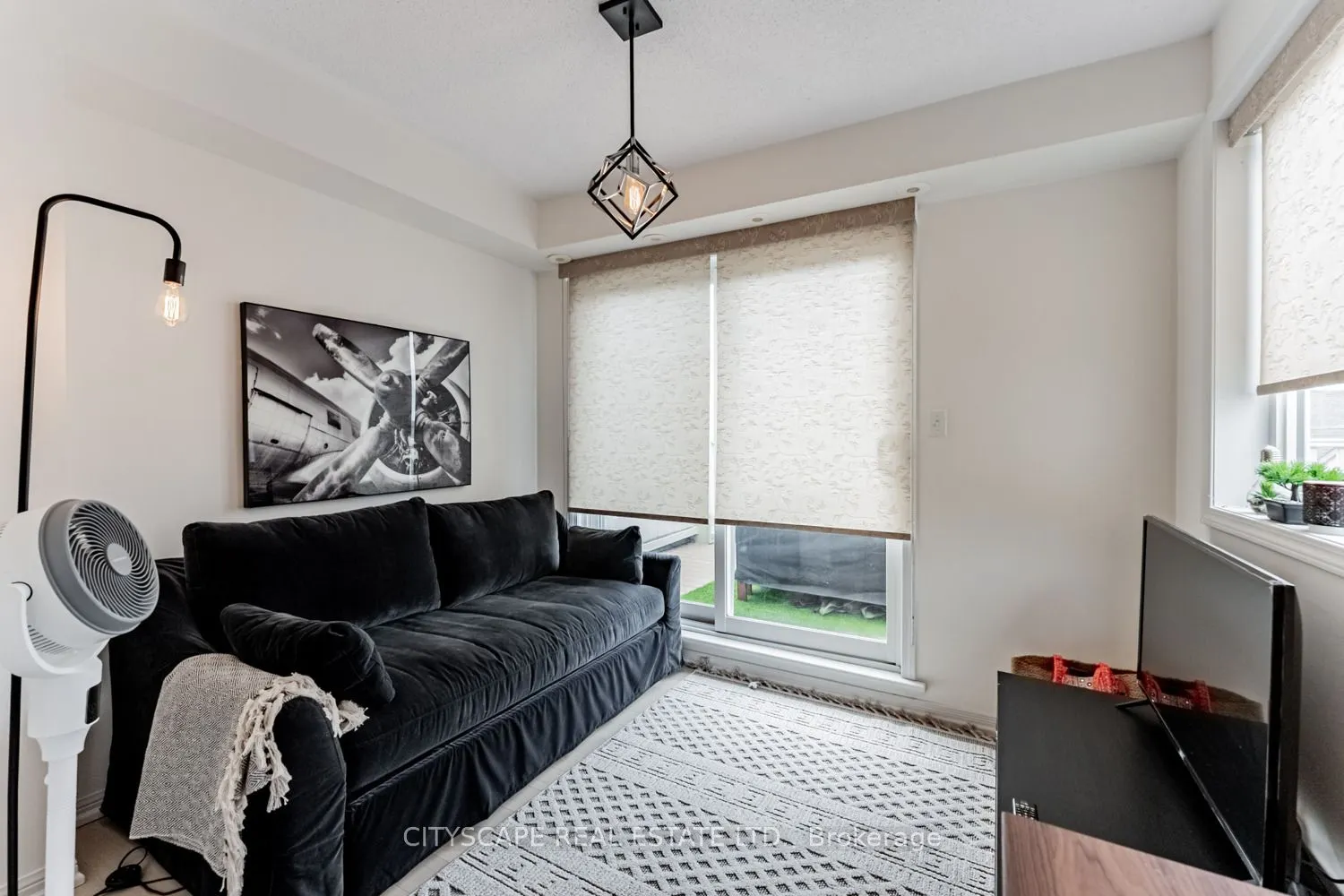 700 Neighbourhood Circle, #3