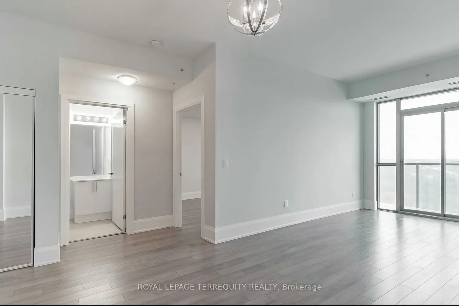 45 Yorkland Boulevard, #704
