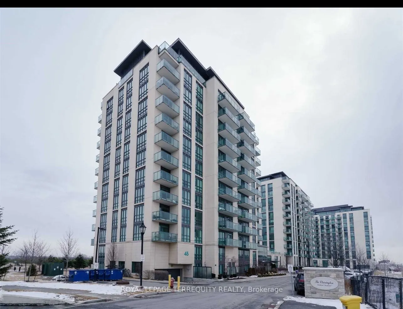 45 Yorkland Boulevard, #704