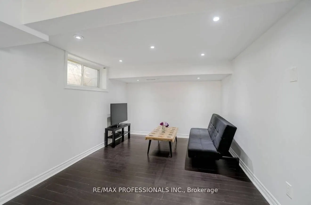 26 Coronado Court, #BSMT