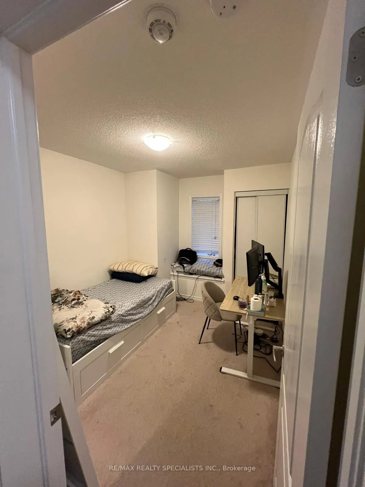 285 Casson Point