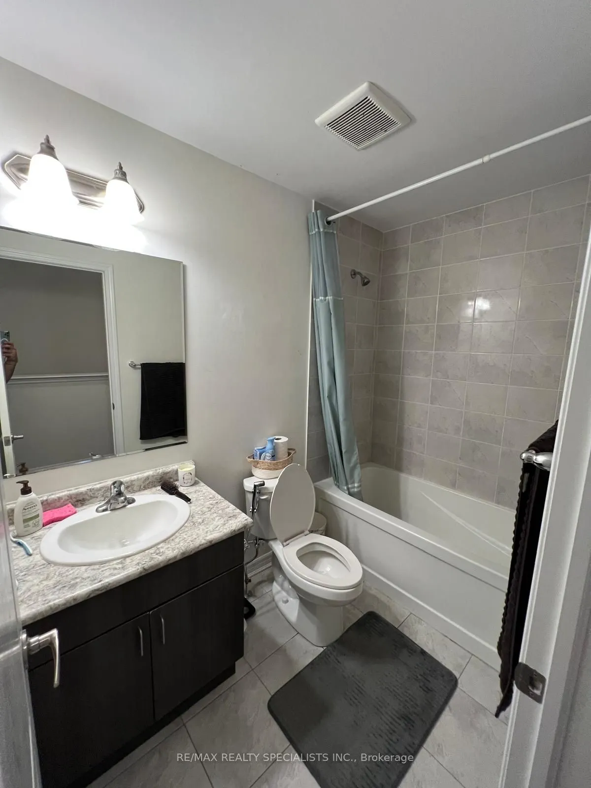 285 Casson Point