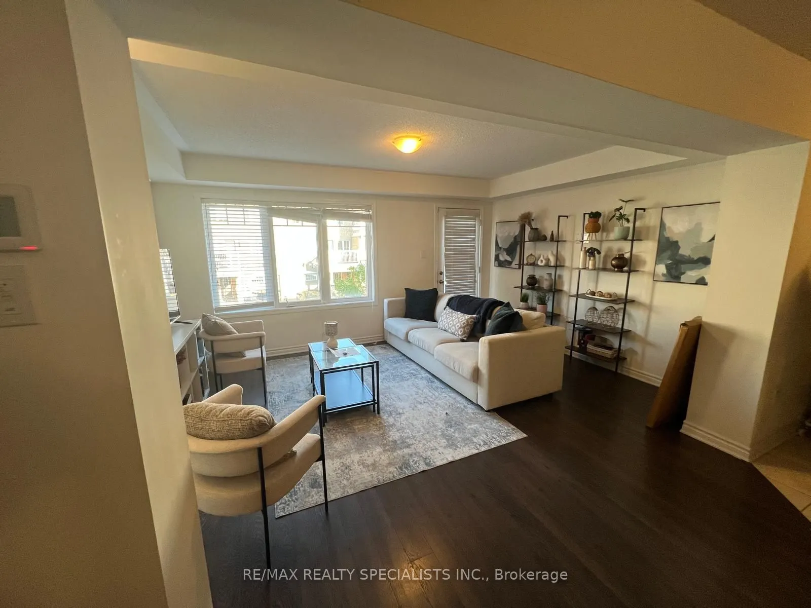 285 Casson Point