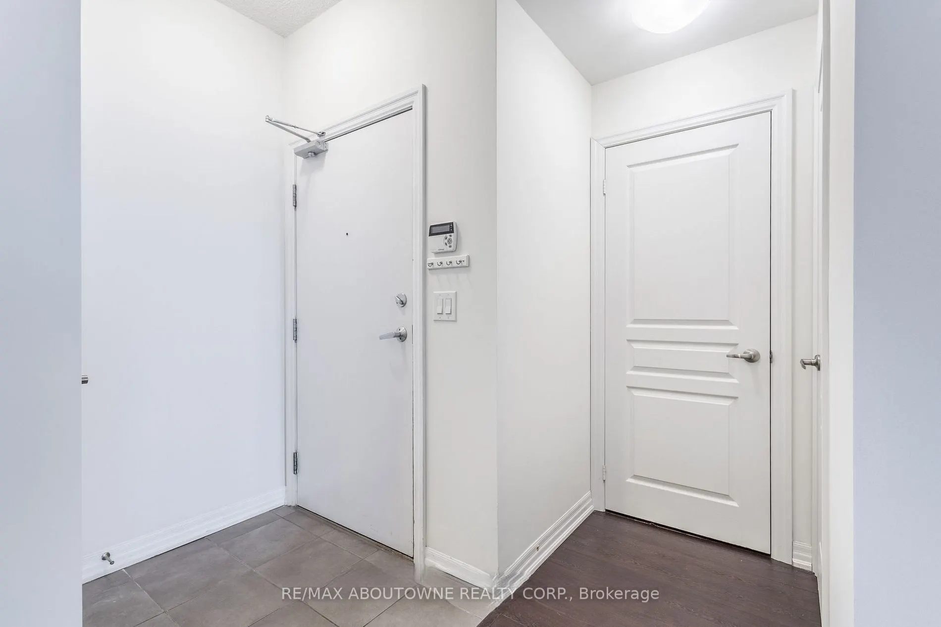 1940 Ironstone Drive, #311