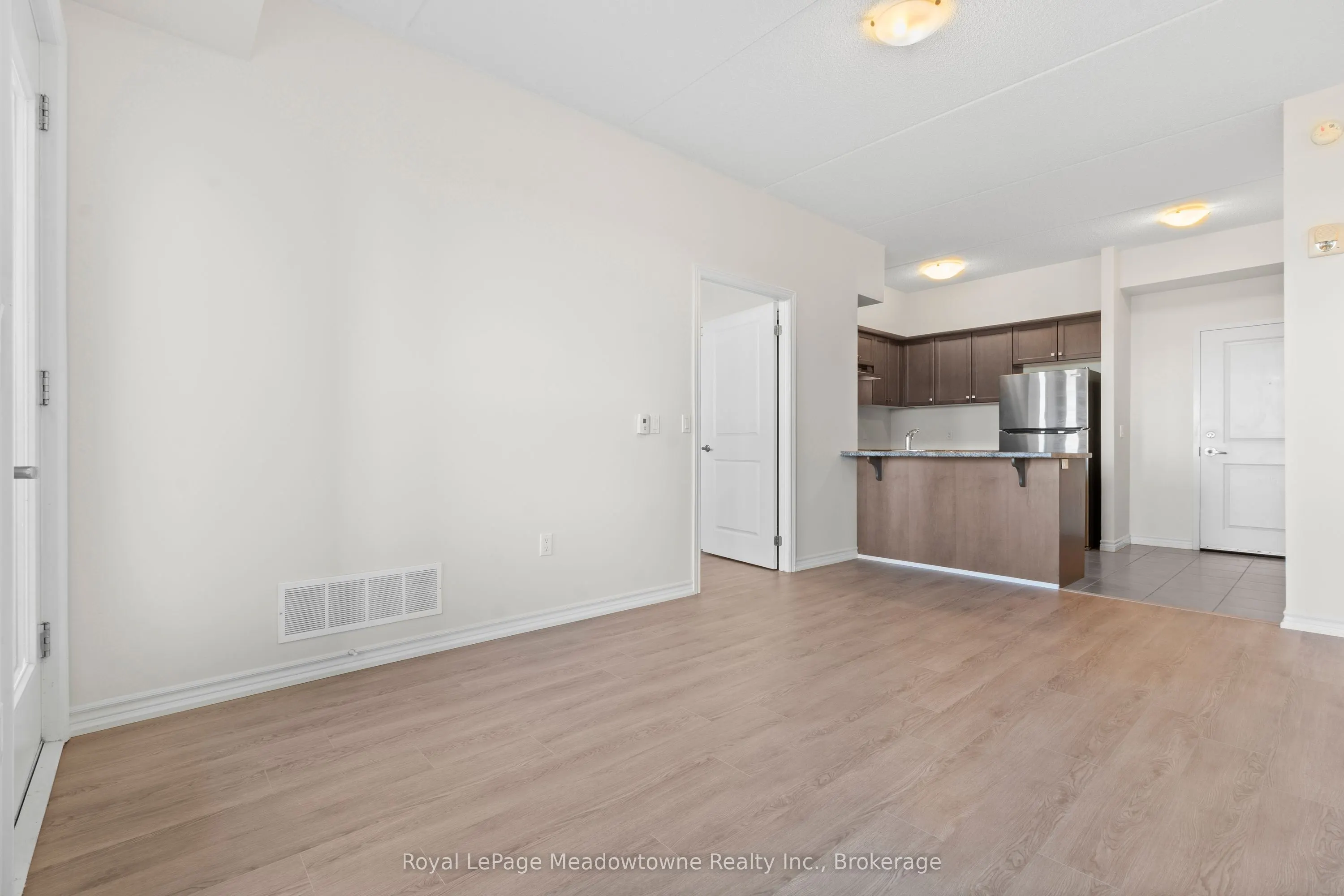 630 Sauve Street, #511