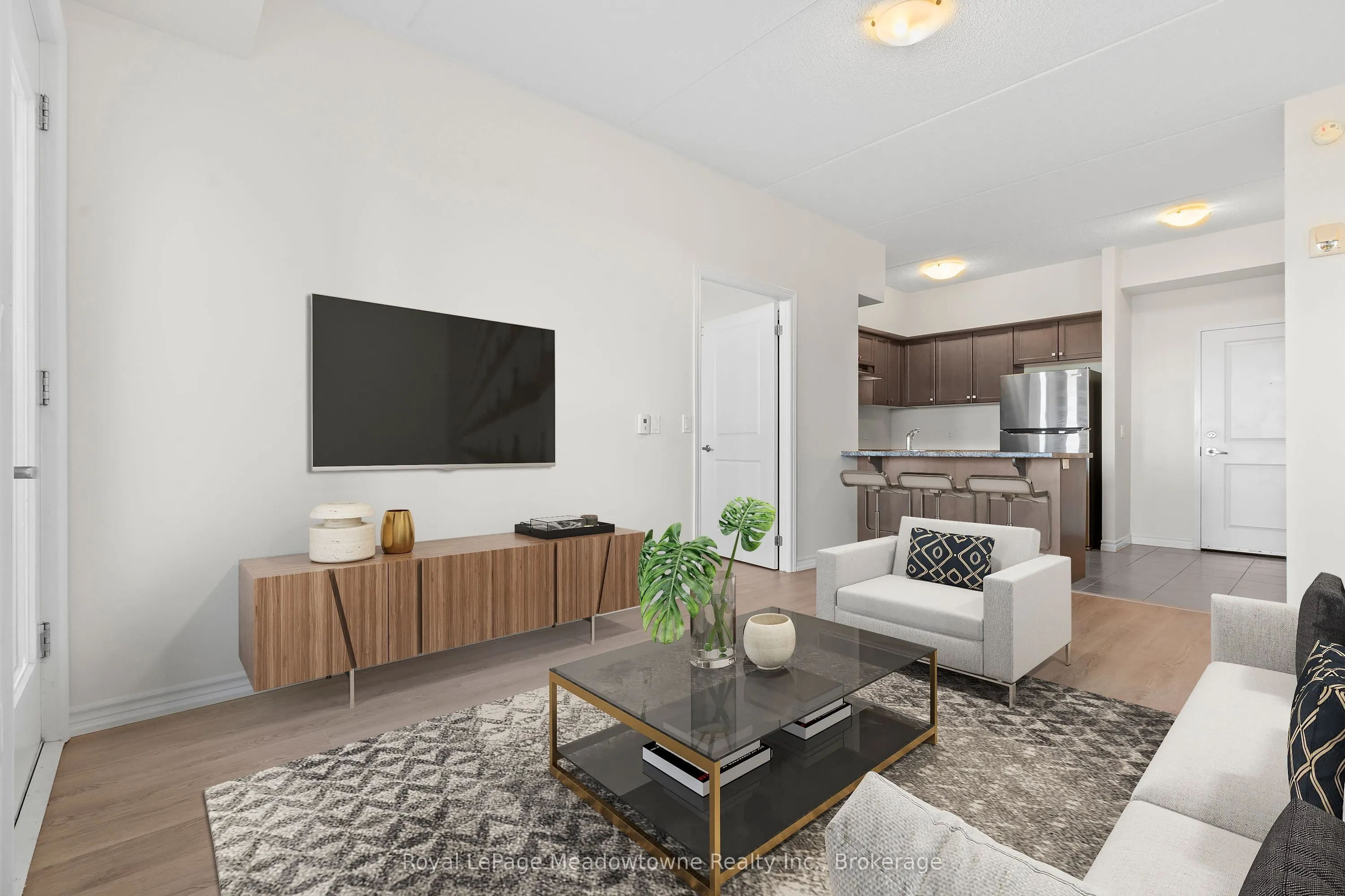 630 Sauve Street, #511