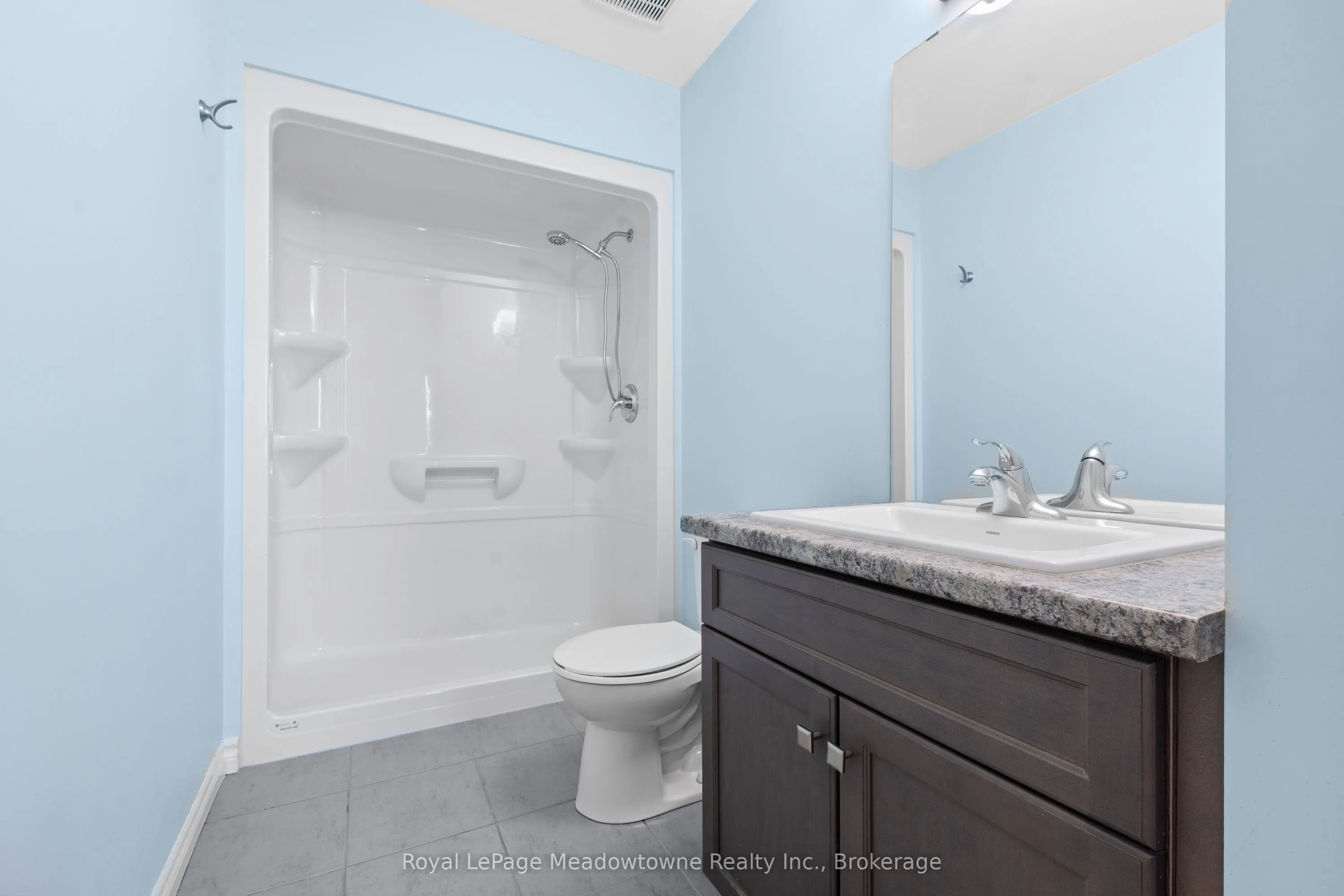 630 Sauve Street, #511