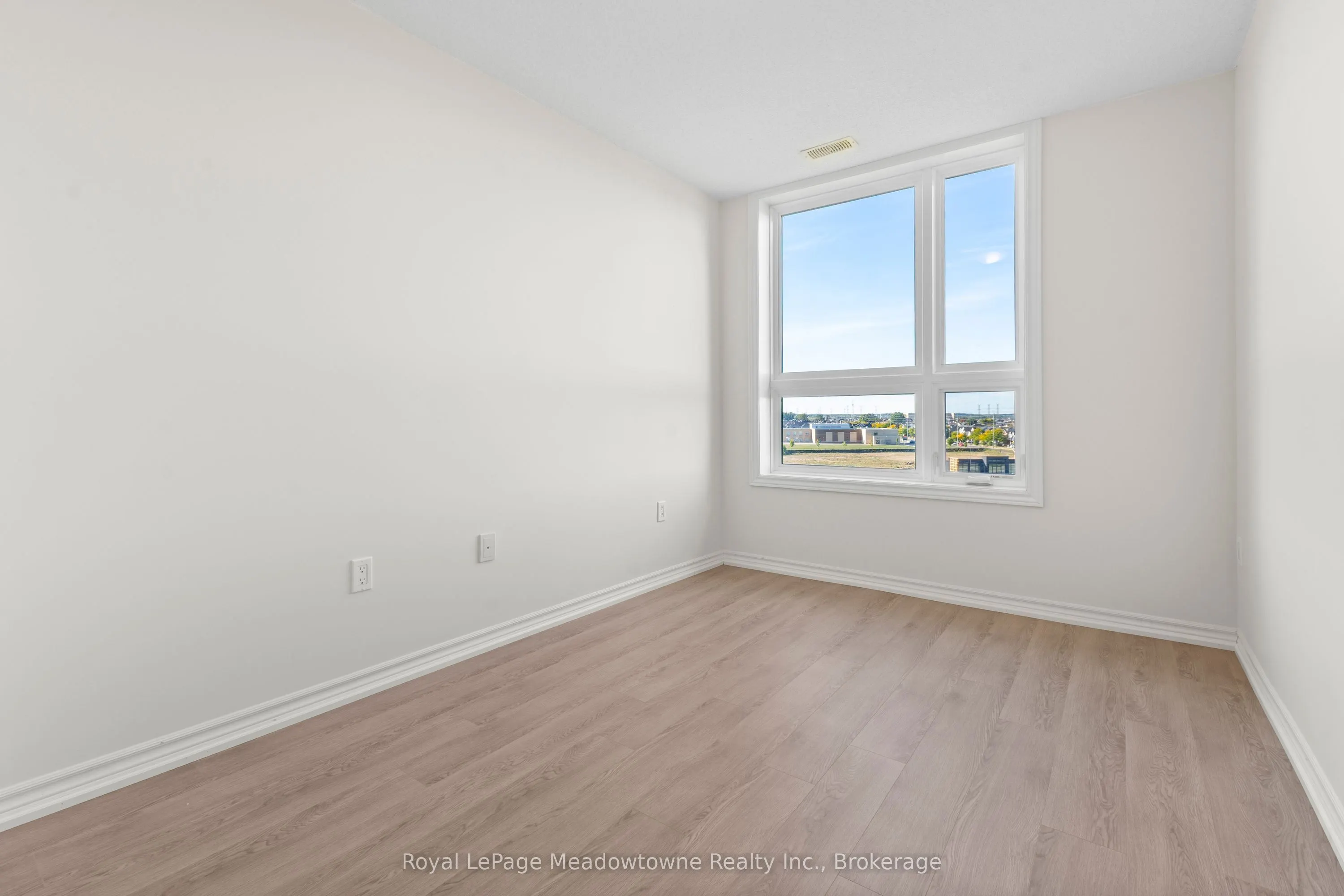 630 Sauve Street, #511