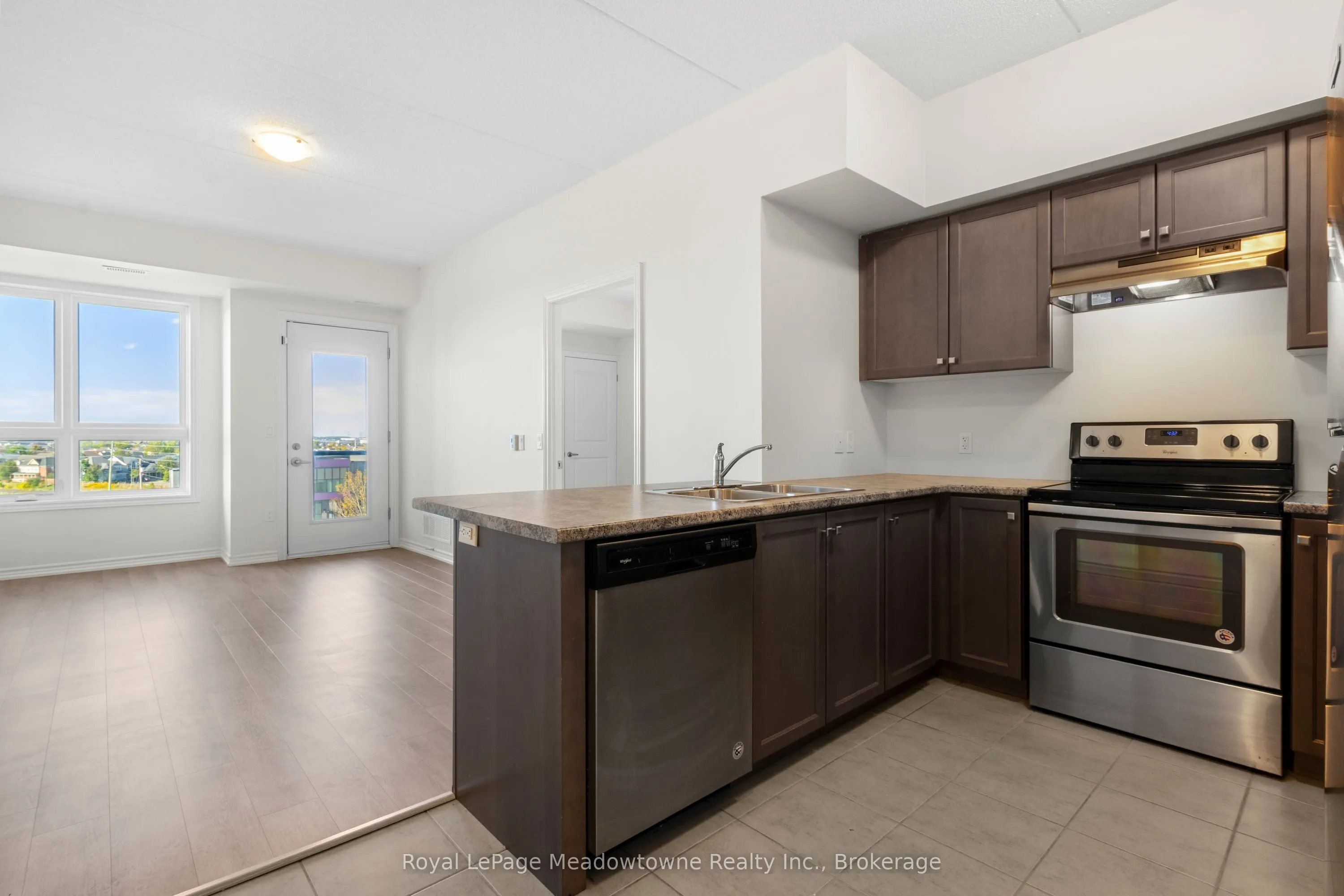 630 Sauve Street, #511