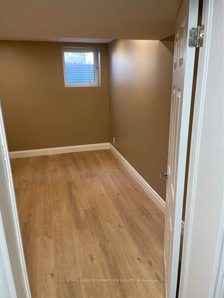 83 Hammond Road