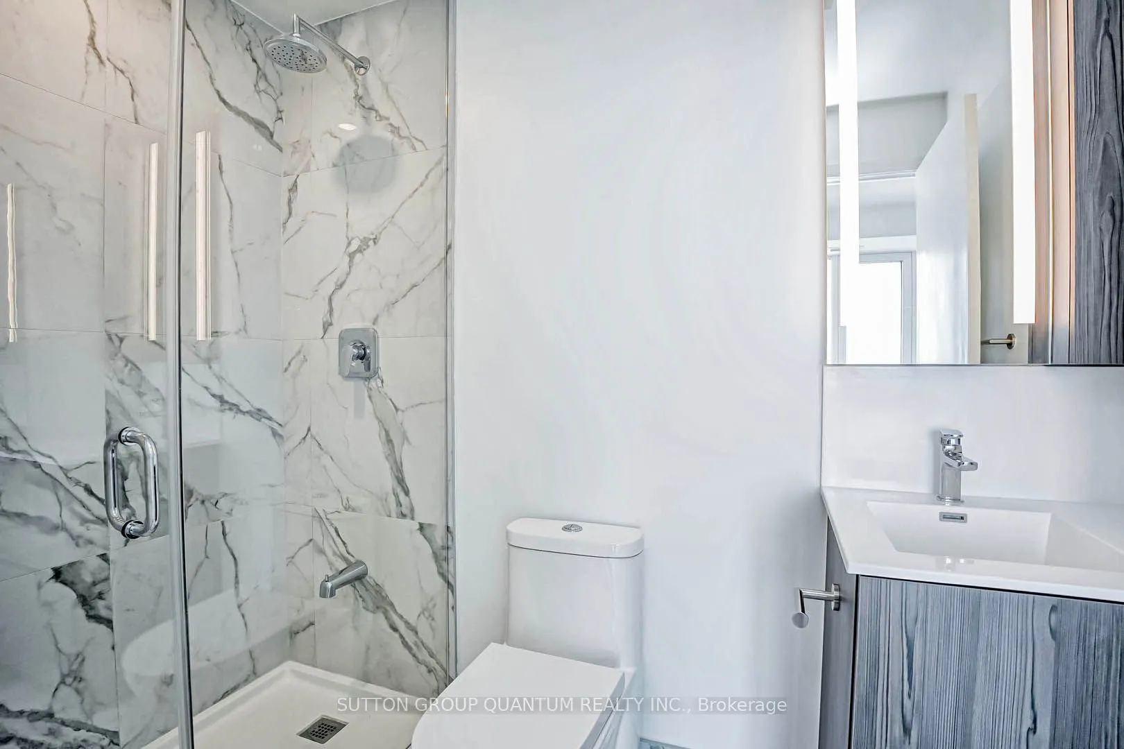 220 Missinnihe Way, #805