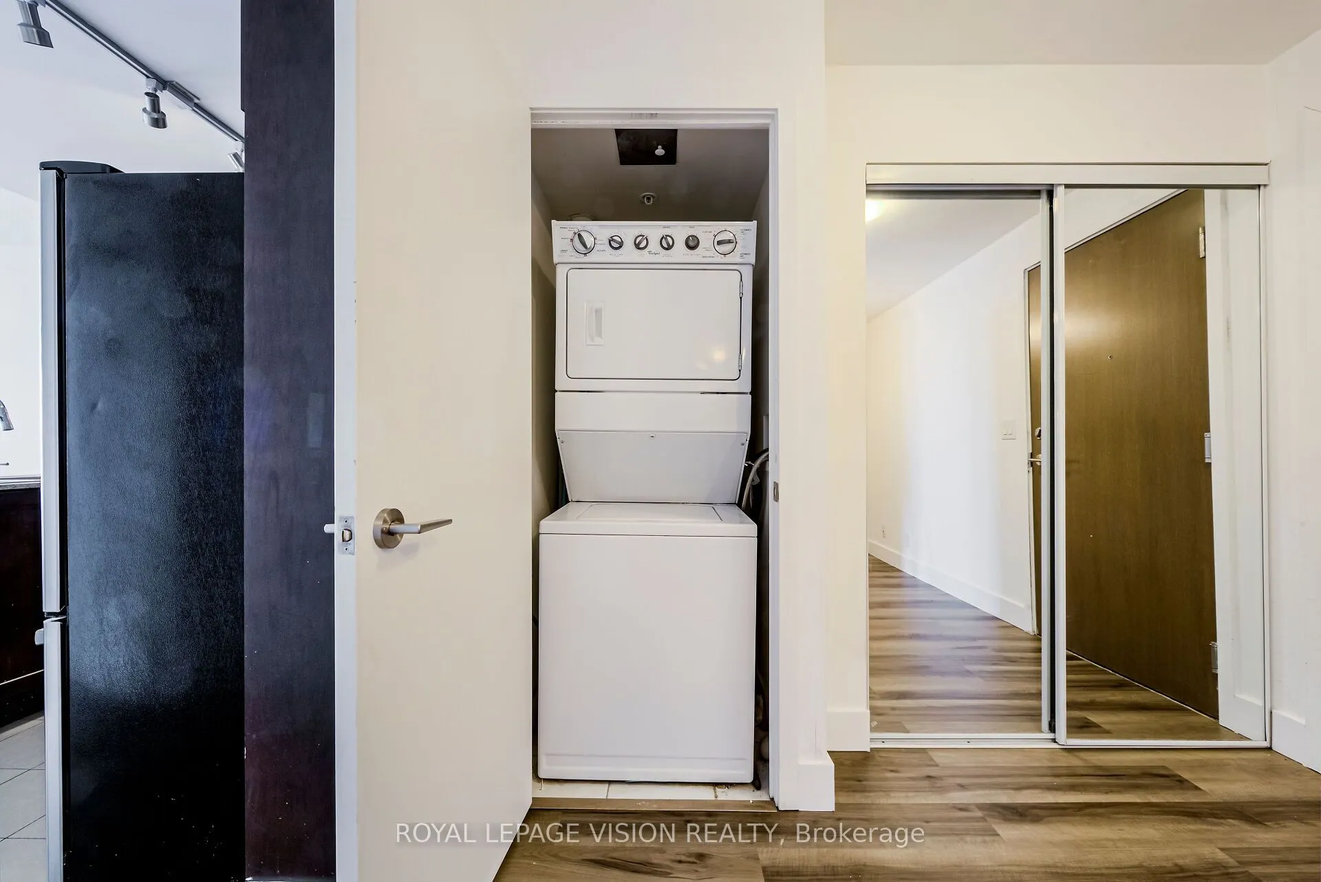 3985 Grand Park Drive, #2507