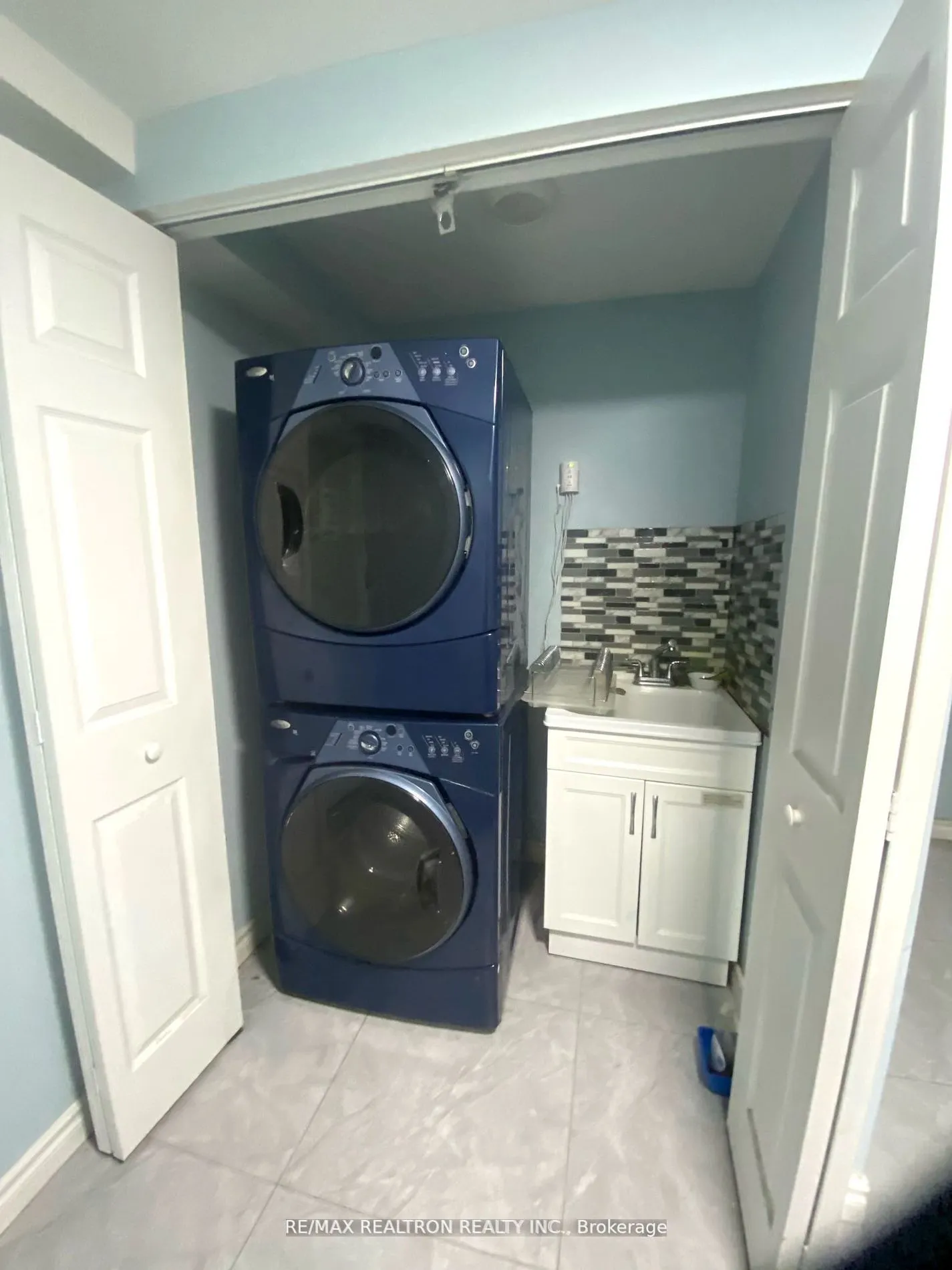 14 Creekview Court, #Bsmt