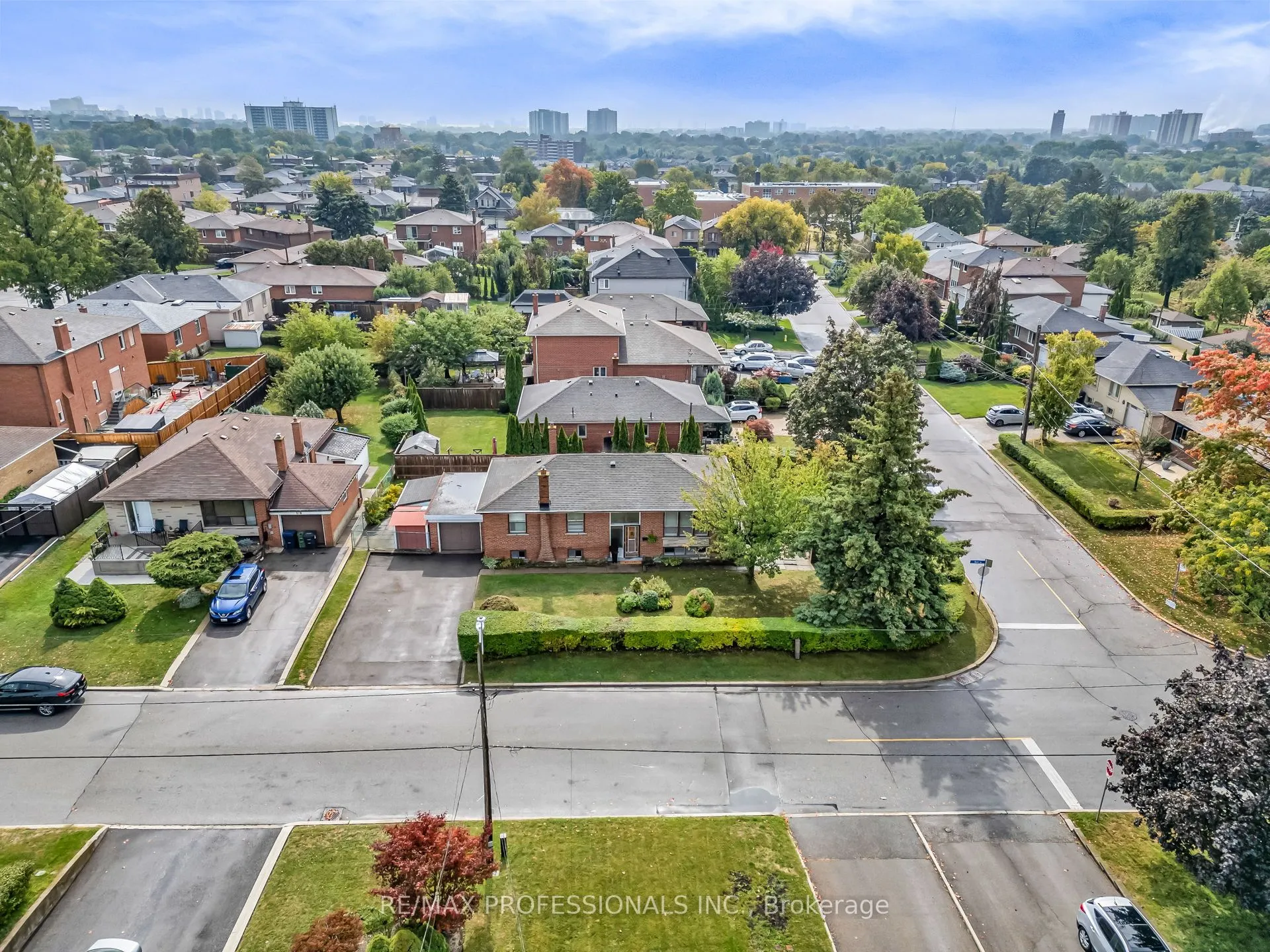23 Bourdon Avenue