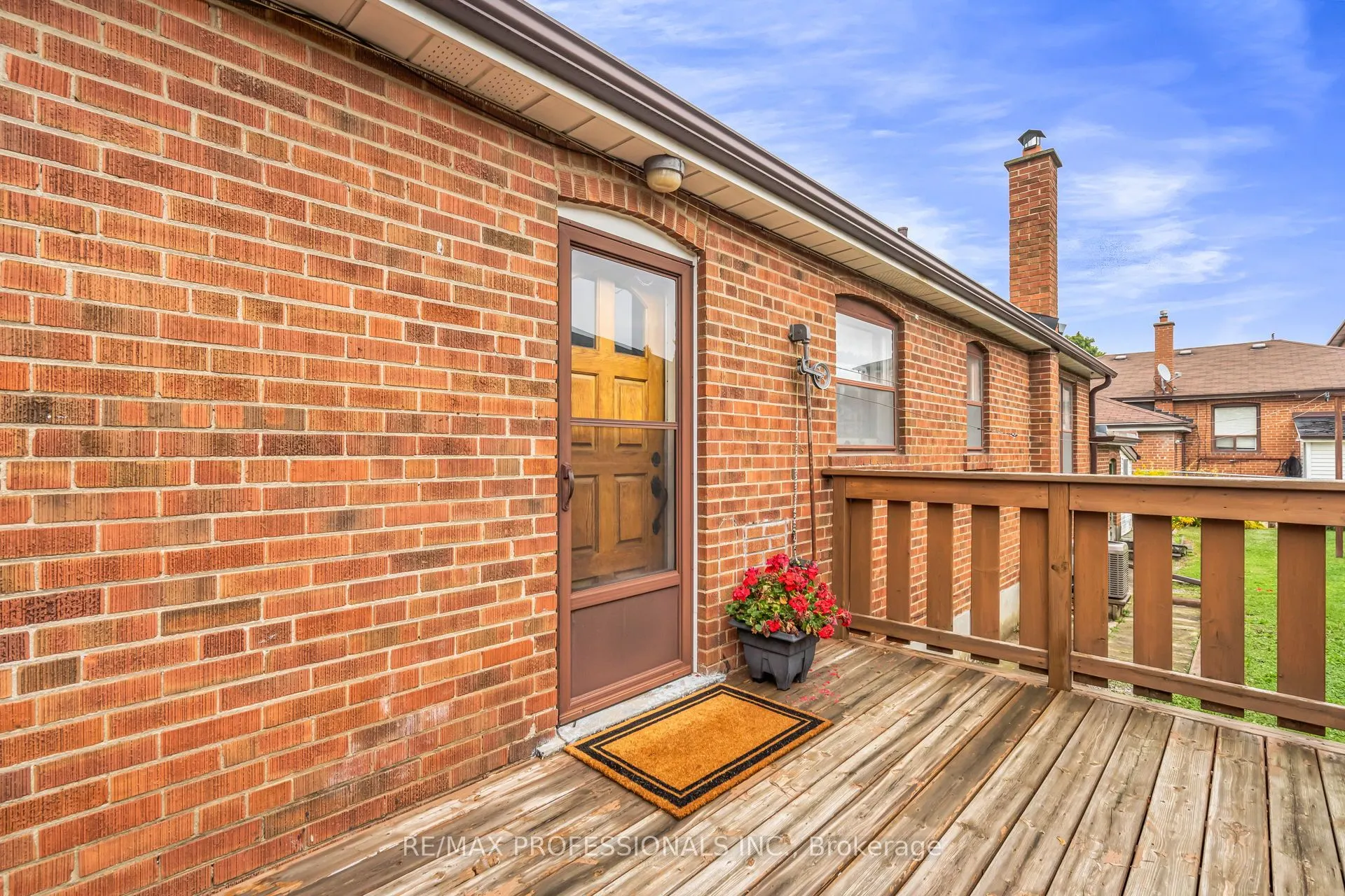 23 Bourdon Avenue