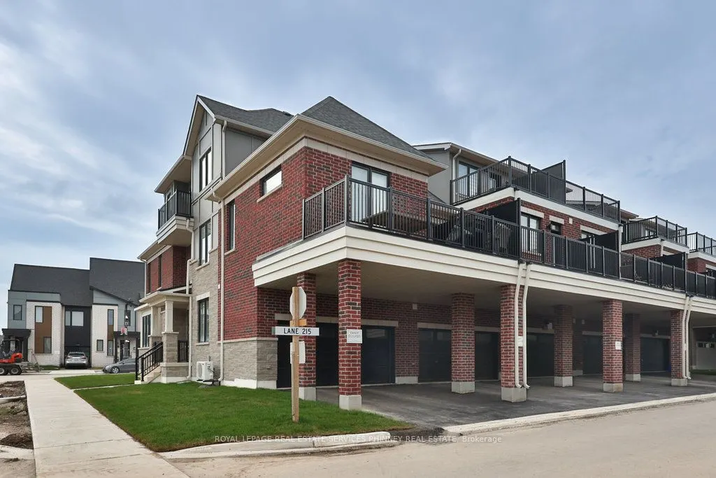 9 Crown Gate
