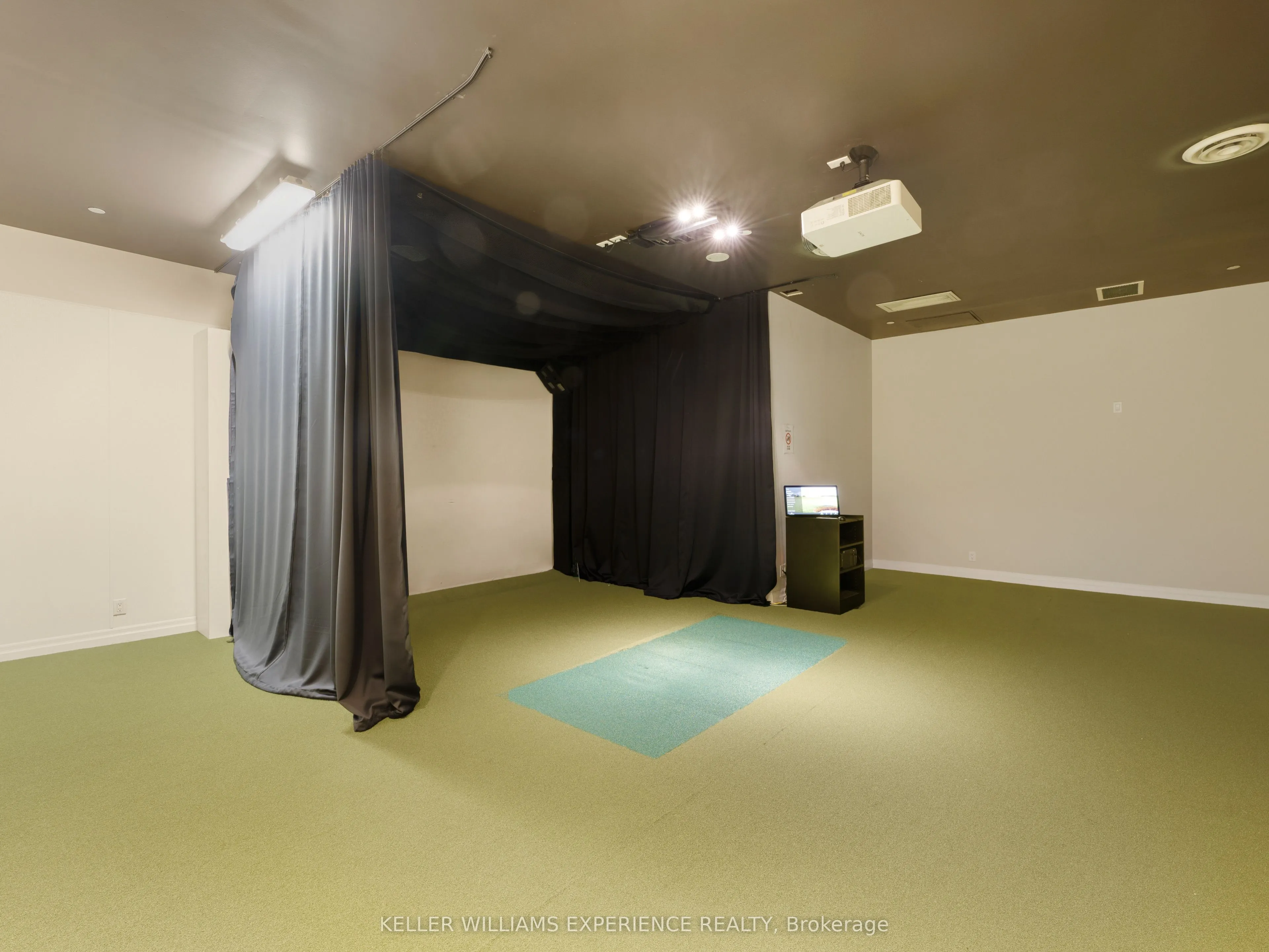 5233 Dundas Street W, #2315