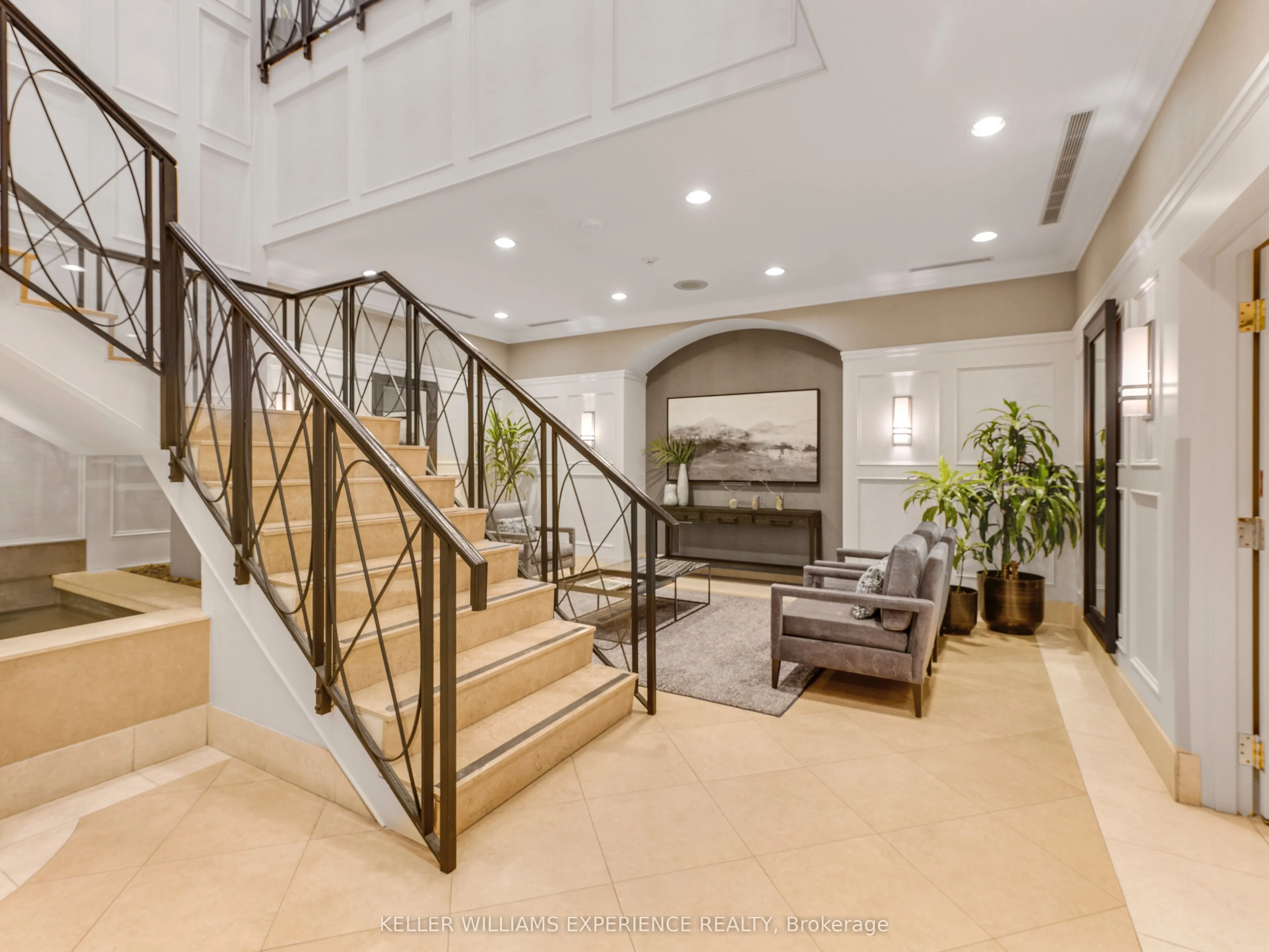 5233 Dundas Street W, #2315