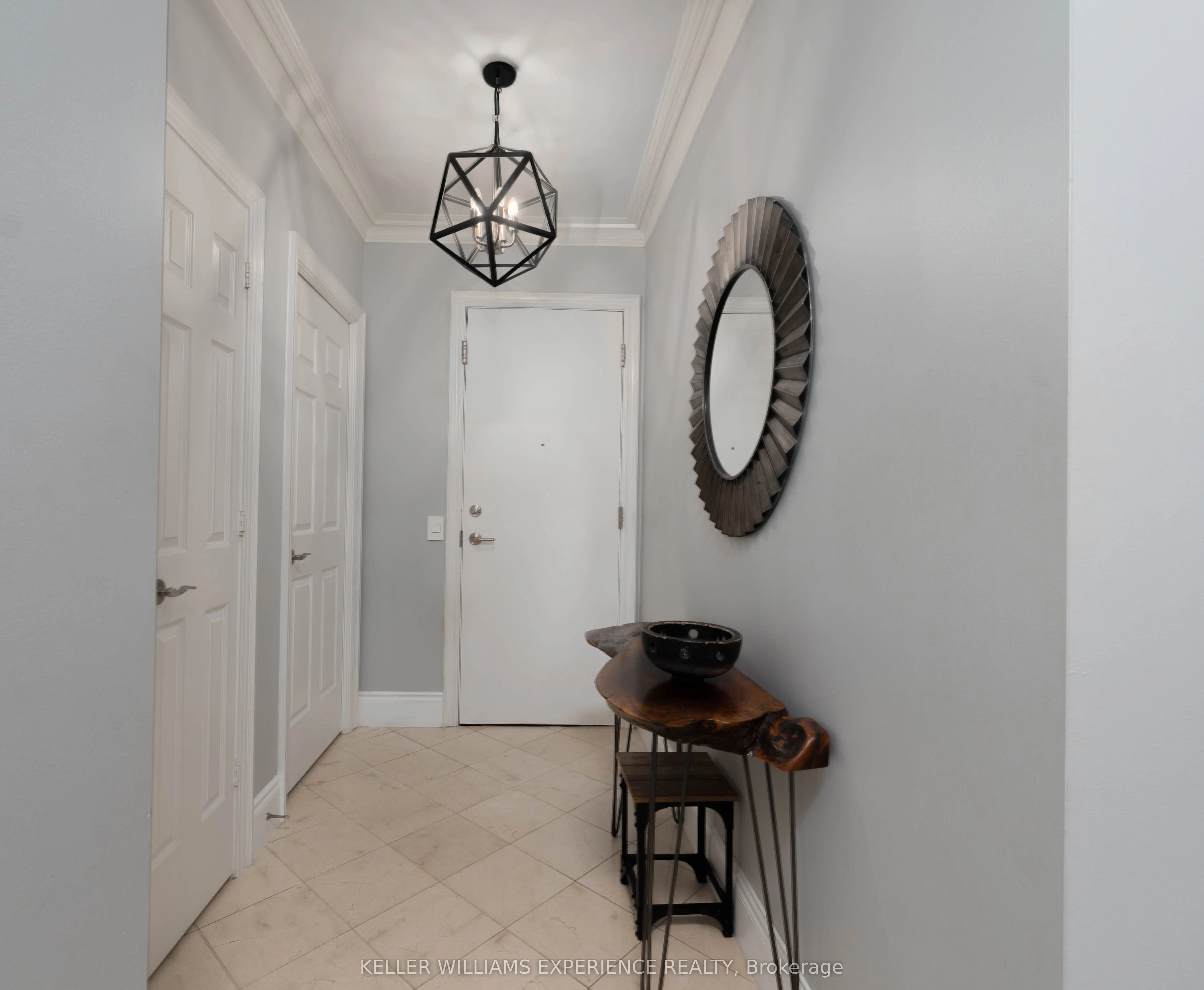 5233 Dundas Street W, #2315