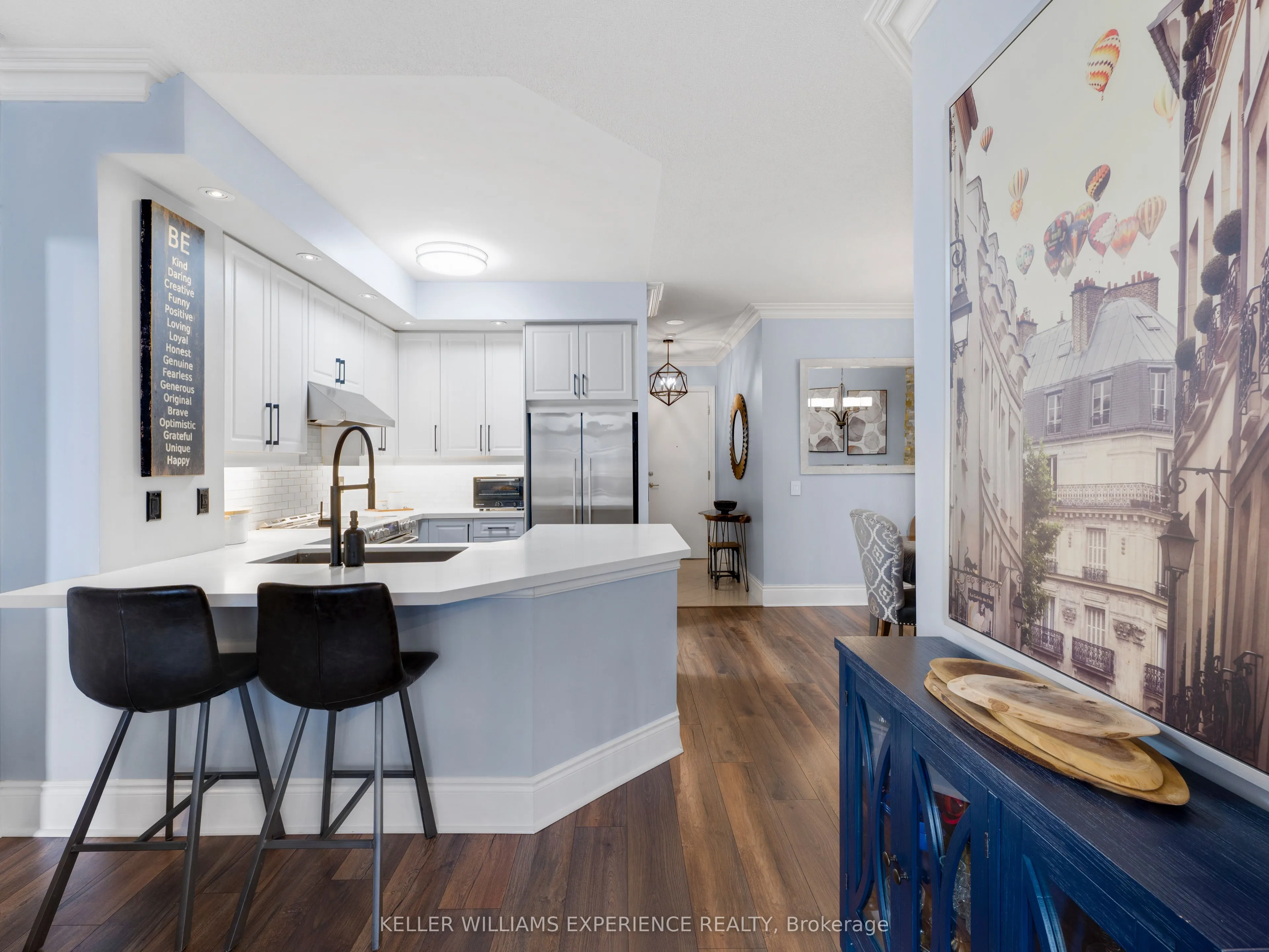 5233 Dundas Street W, #2315