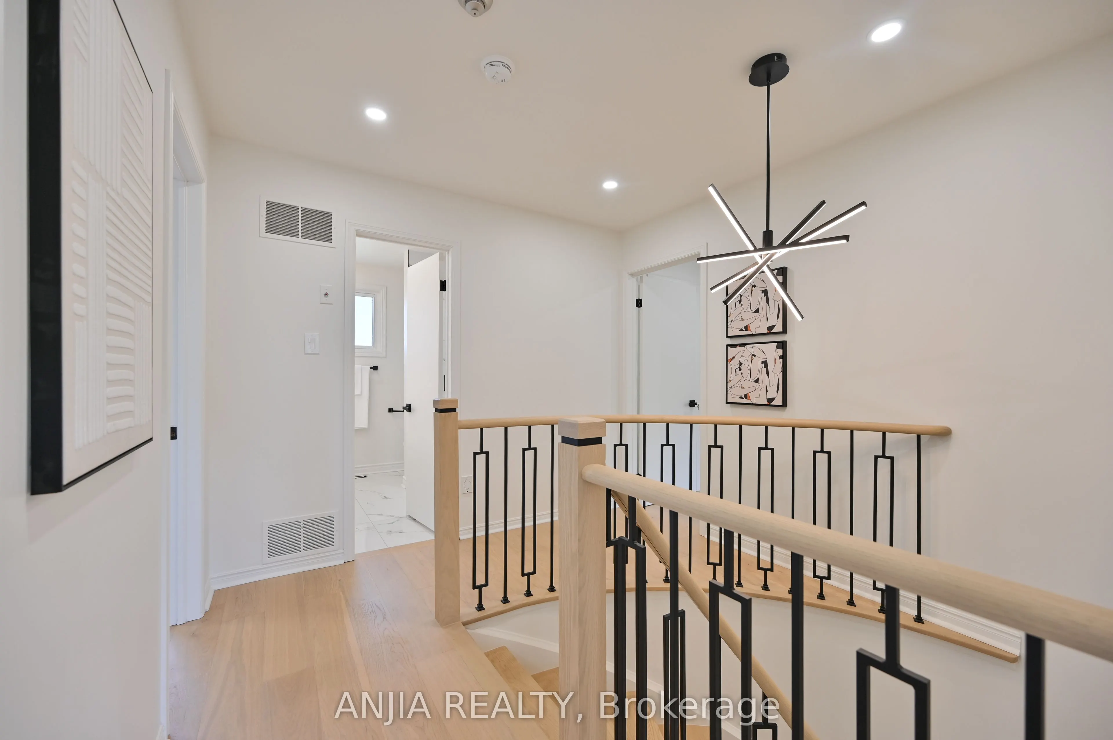 1339 Willowbank Trail