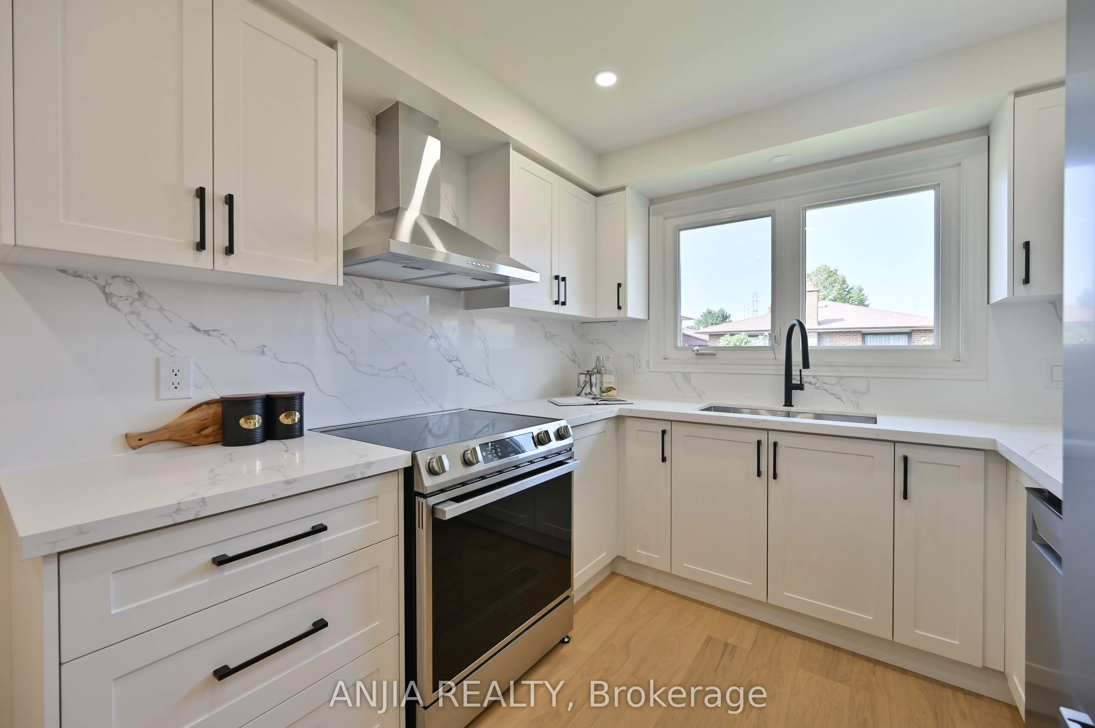 1339 Willowbank Trail