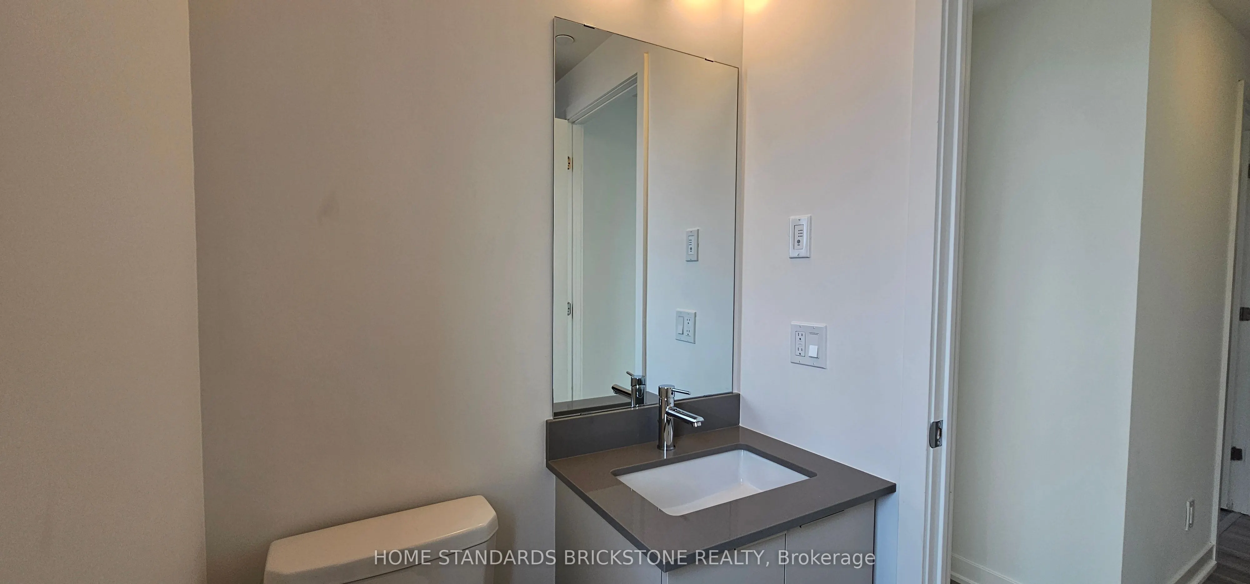 3079 Trafalgar Road, #304