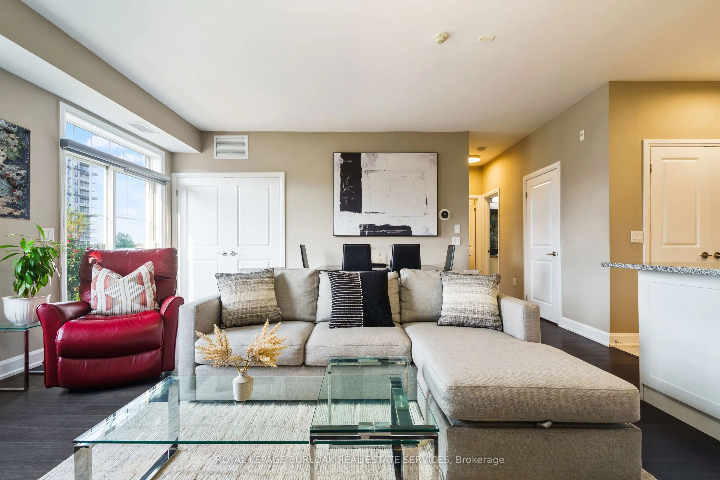 272 Georgian Drive, #306