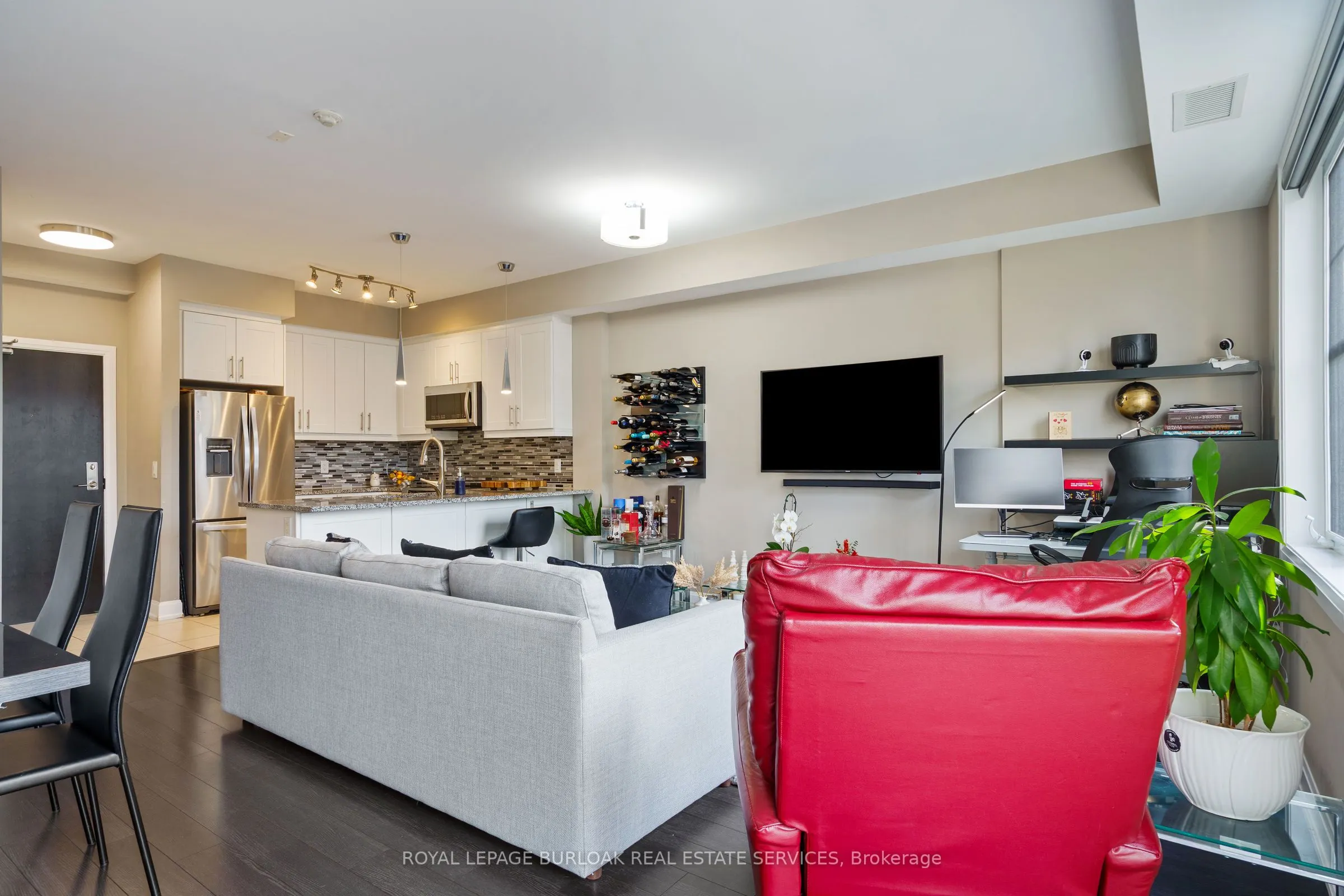 272 Georgian Drive, #306