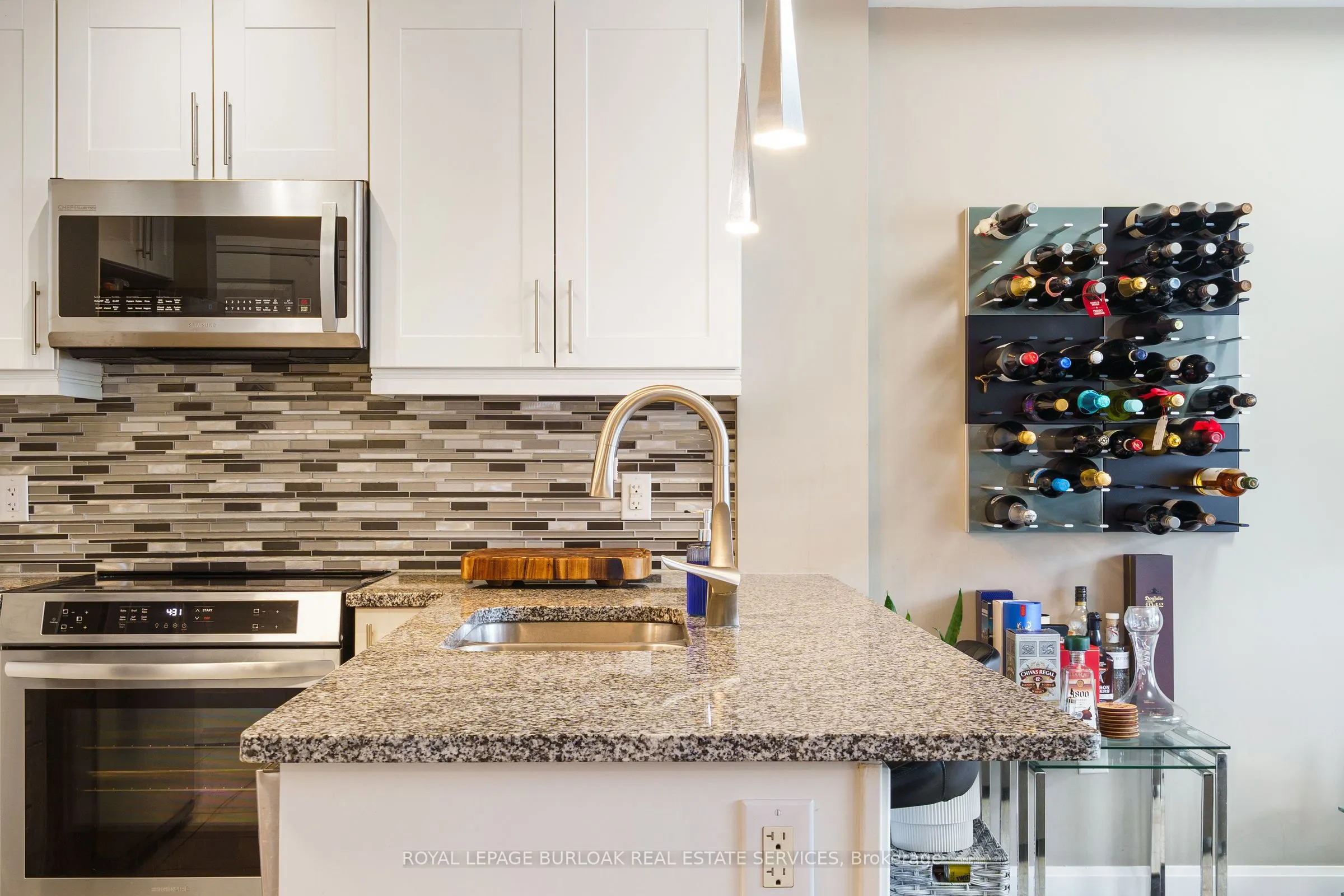 272 Georgian Drive, #306