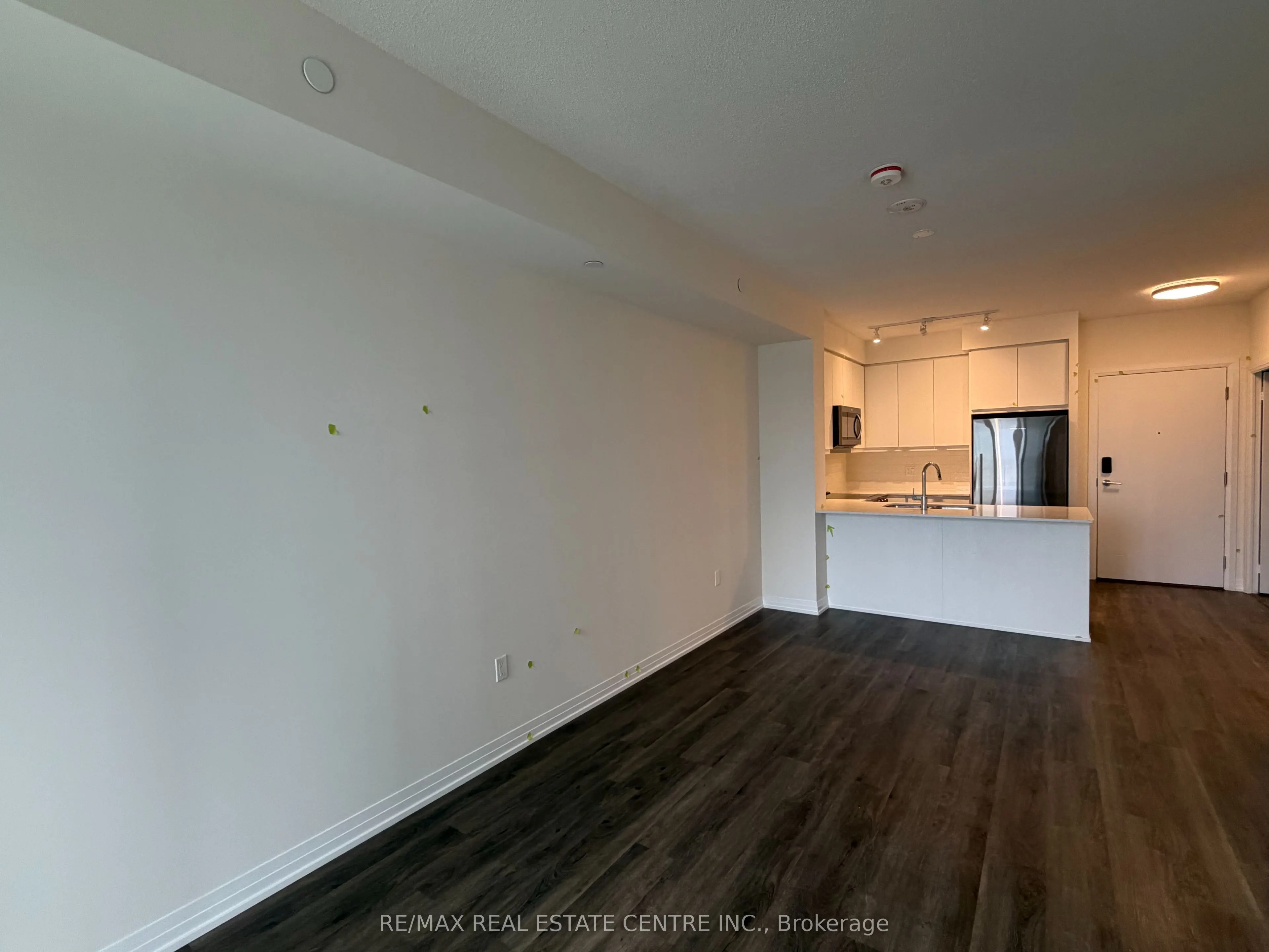 15 Watergarden Drive, #517