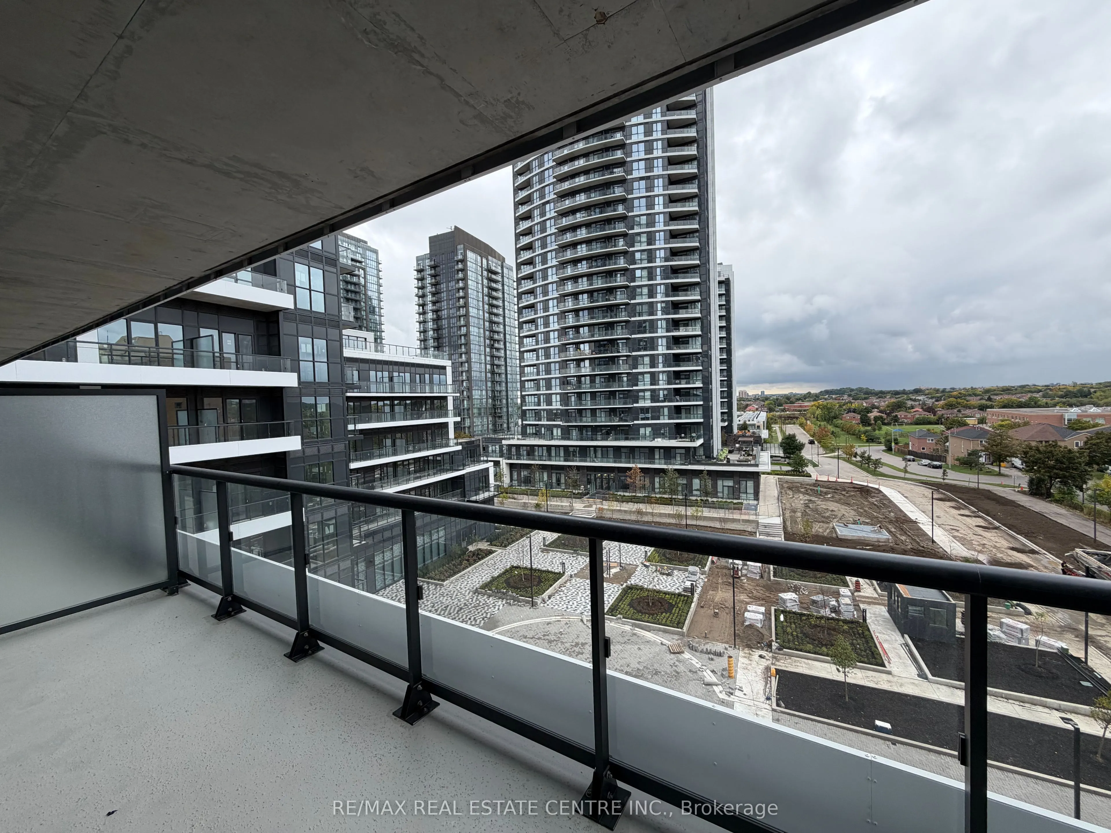 15 Watergarden Drive, #517