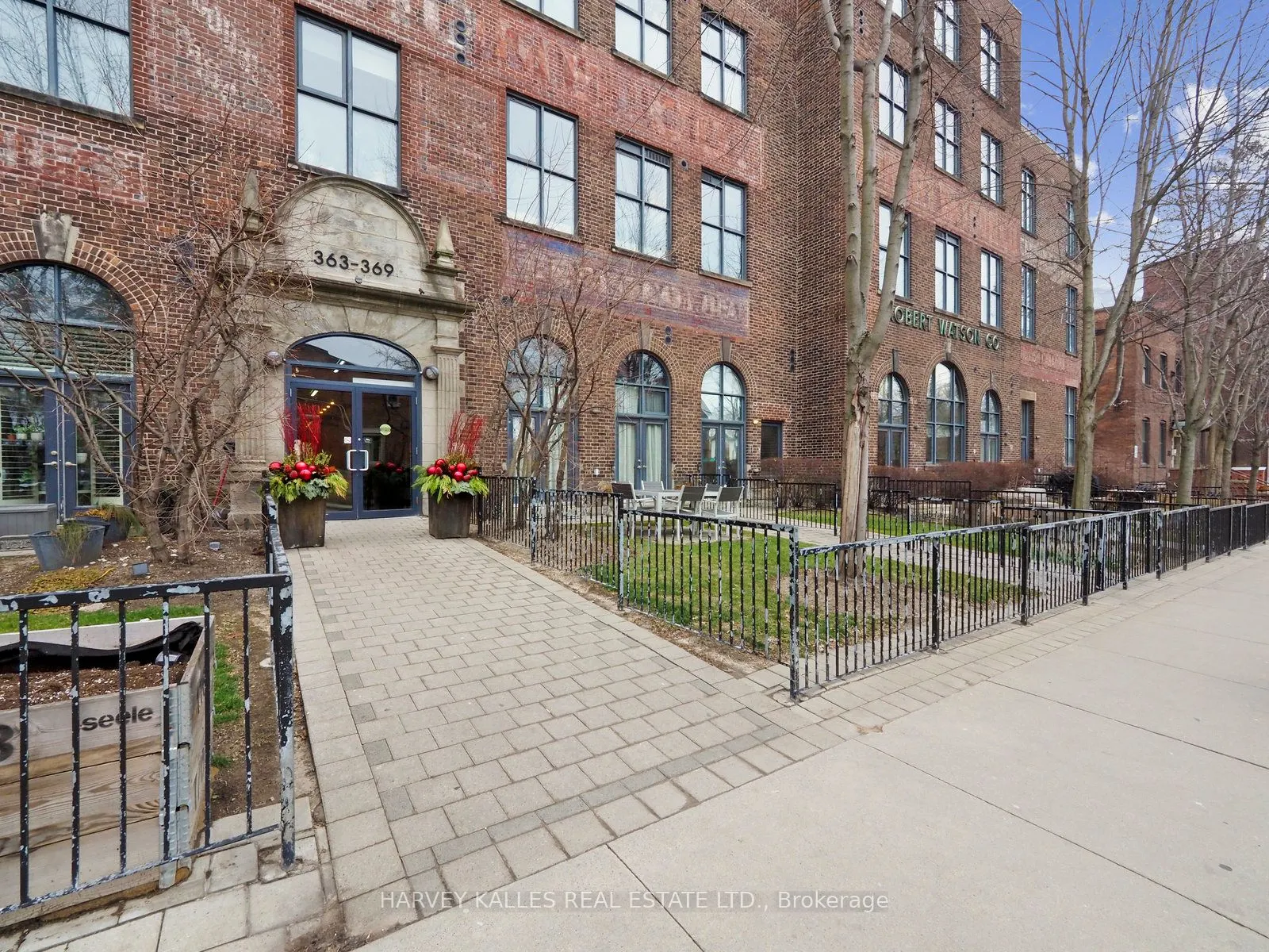 363 Sorauren Avenue, #110