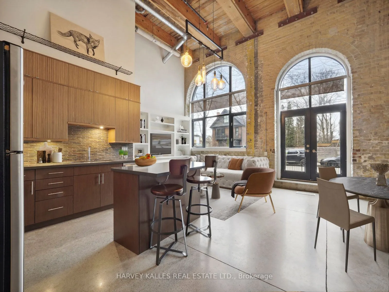 363 Sorauren Avenue, #110