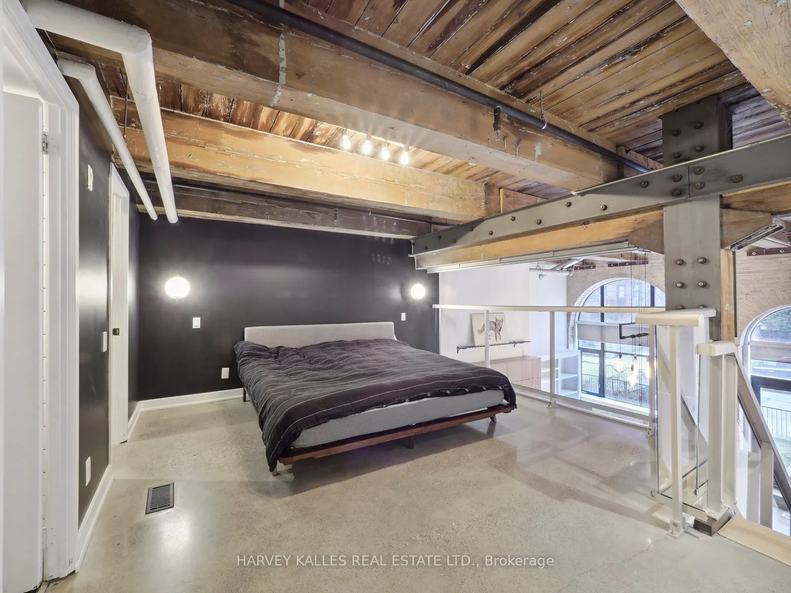 363 Sorauren Avenue, #110