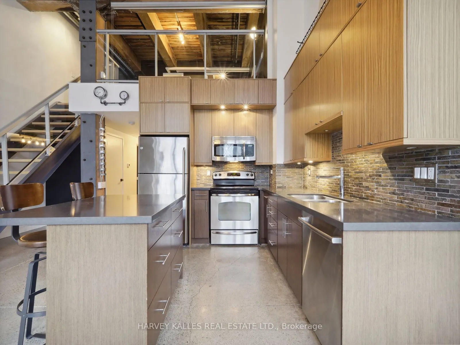 363 Sorauren Avenue, #110