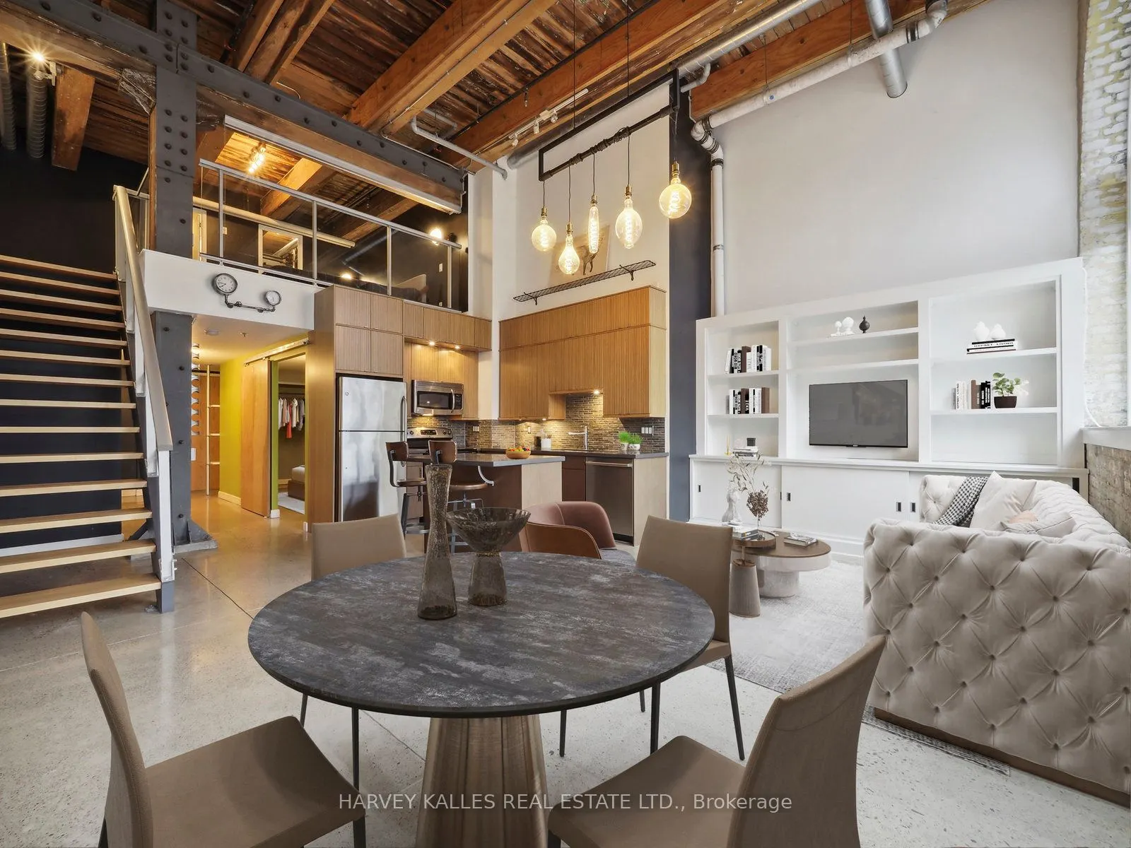 363 Sorauren Avenue, #110