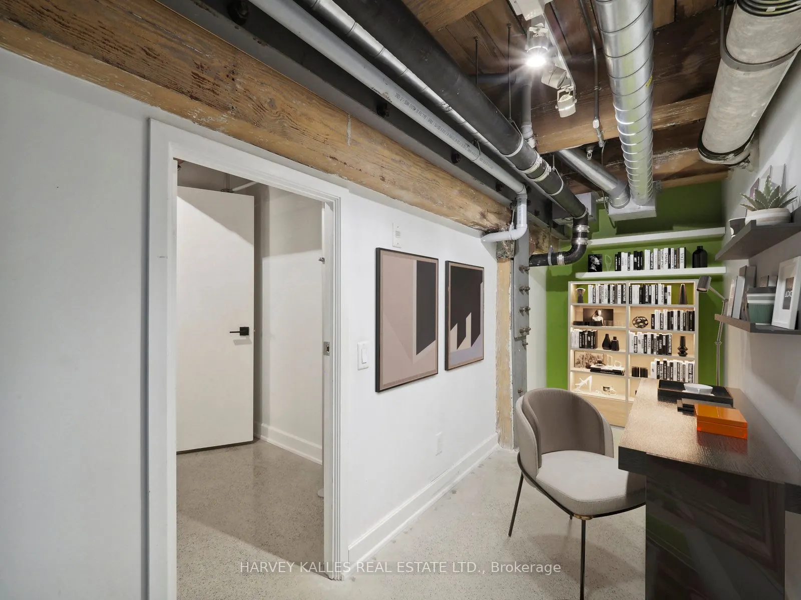 363 Sorauren Avenue, #110