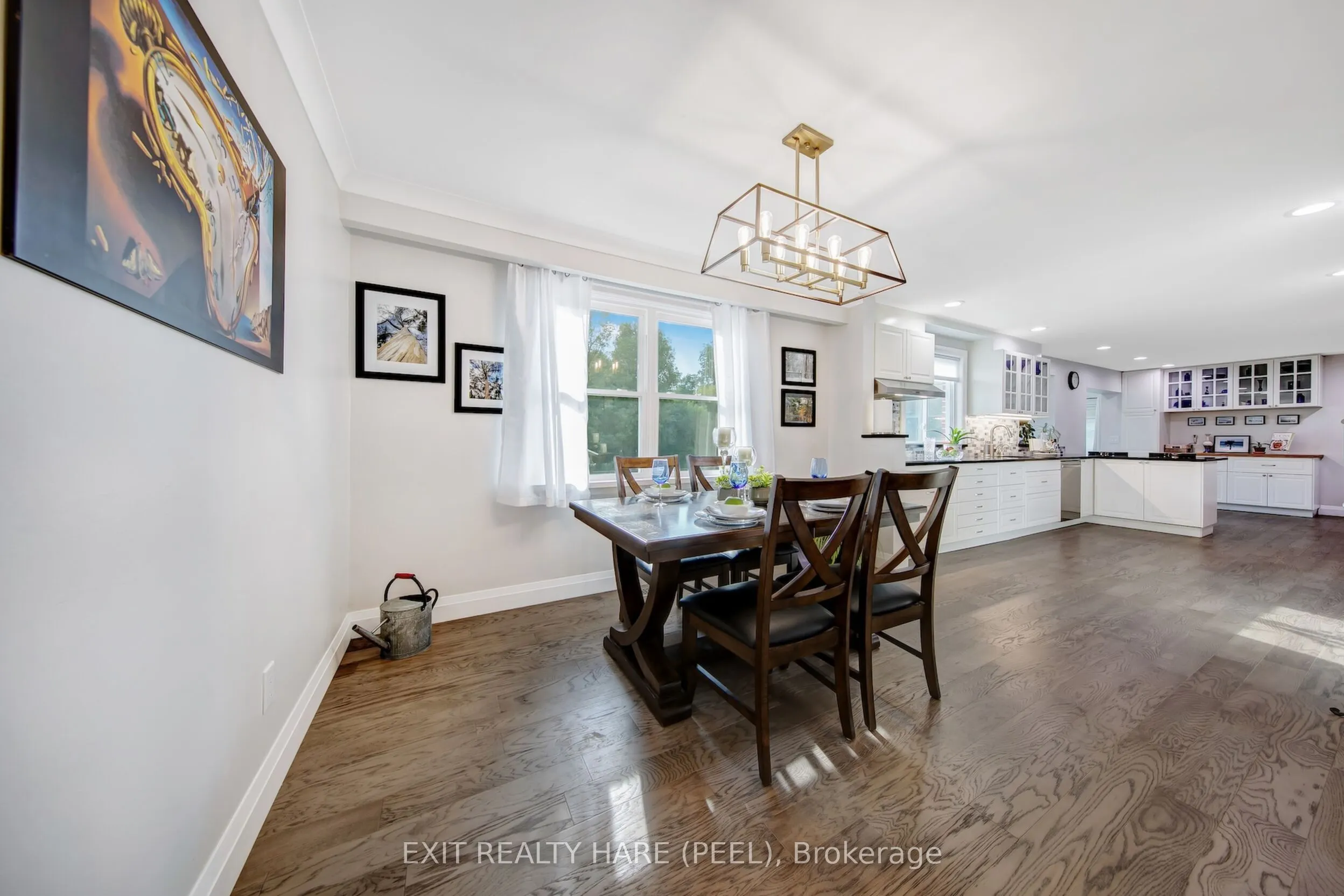35 Ridgehill Drive