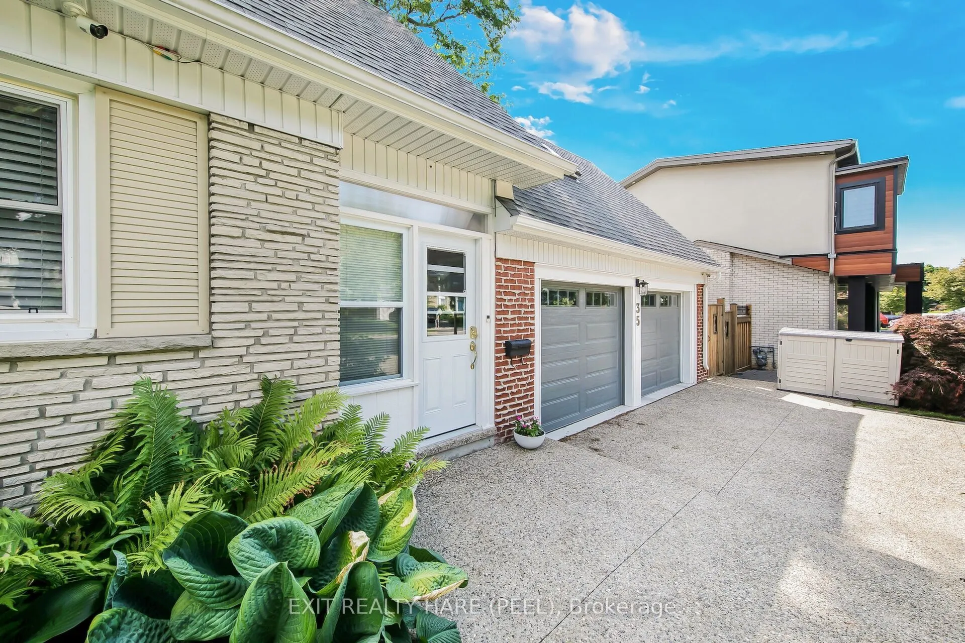 35 Ridgehill Drive