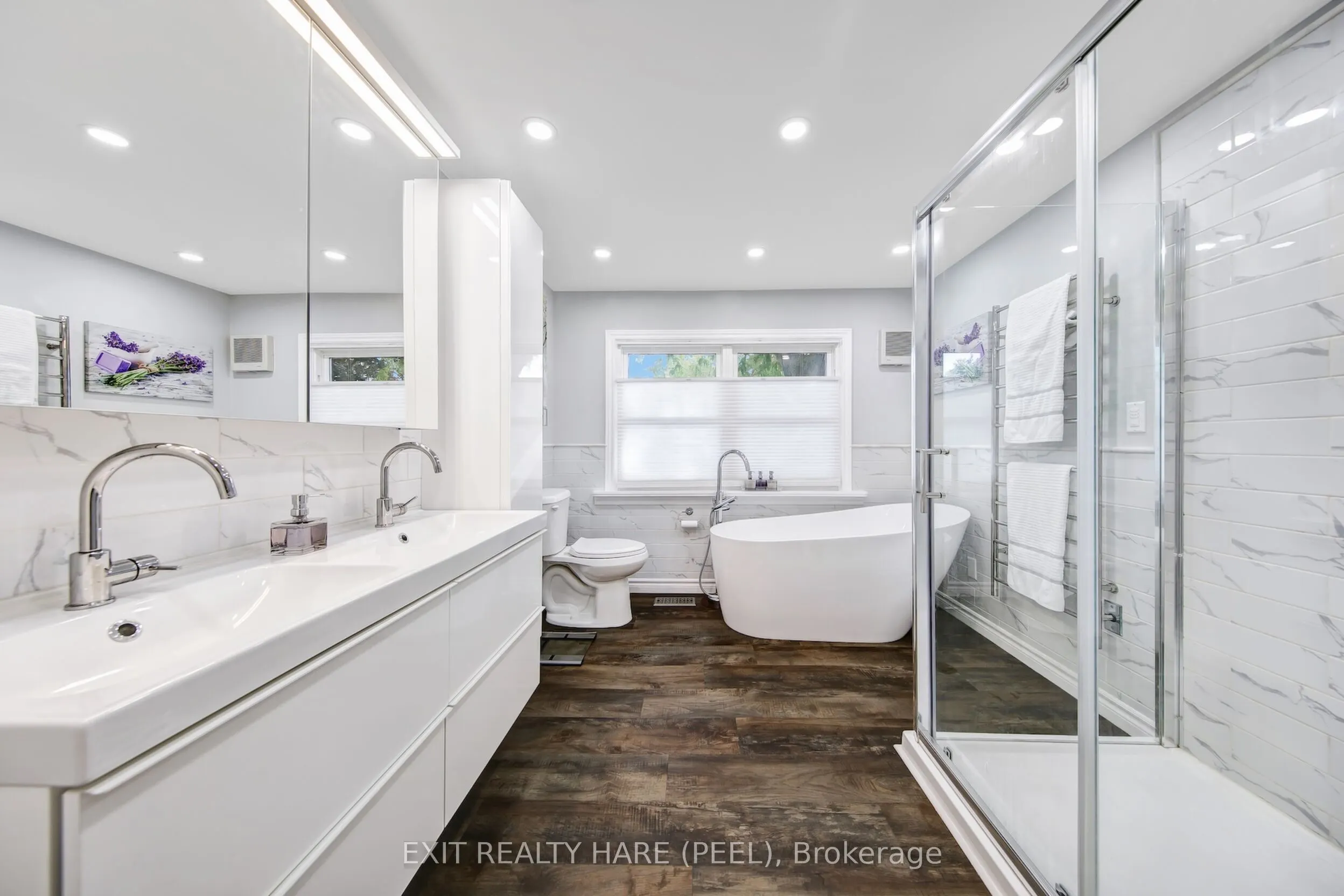 35 Ridgehill Drive