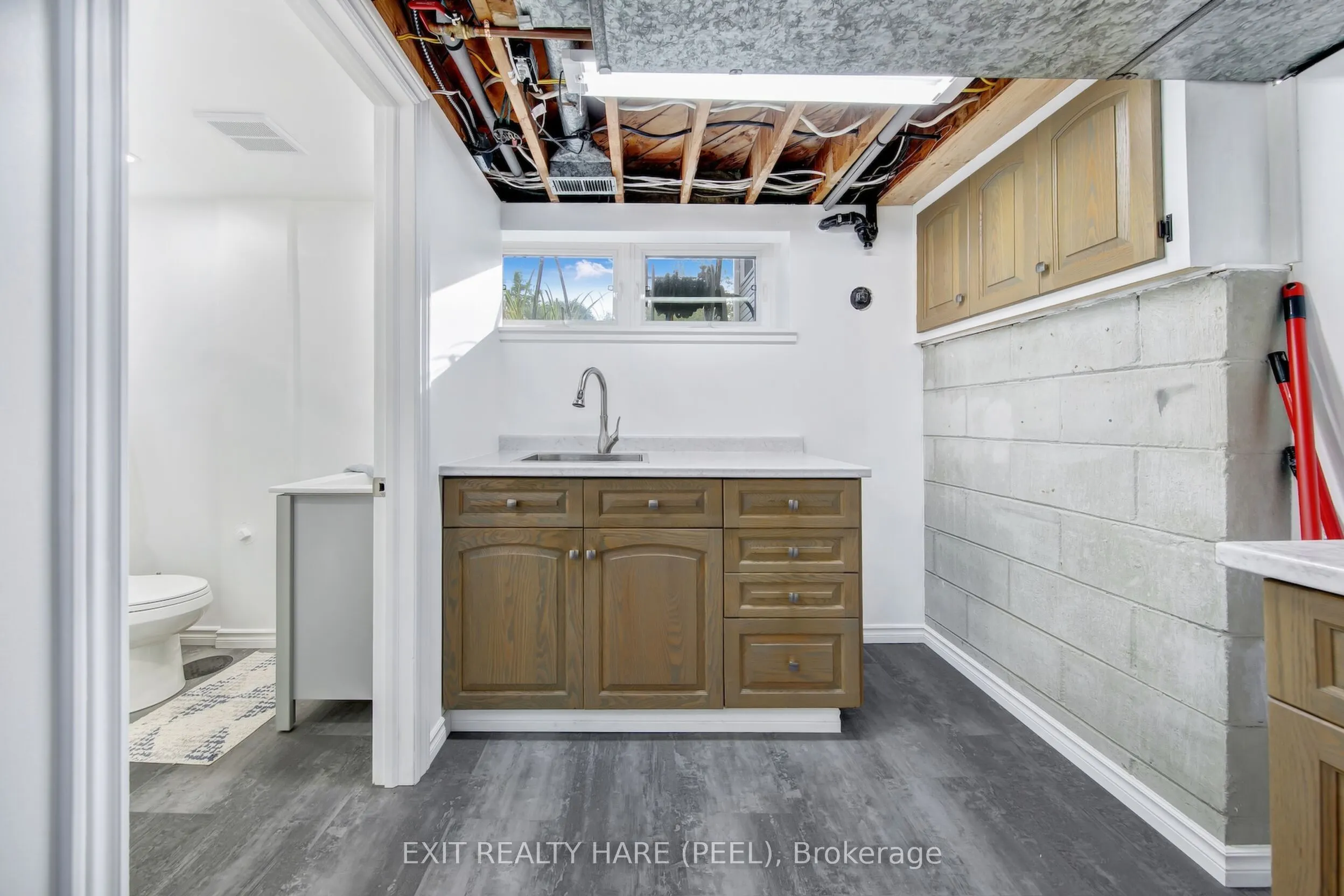 35 Ridgehill Drive