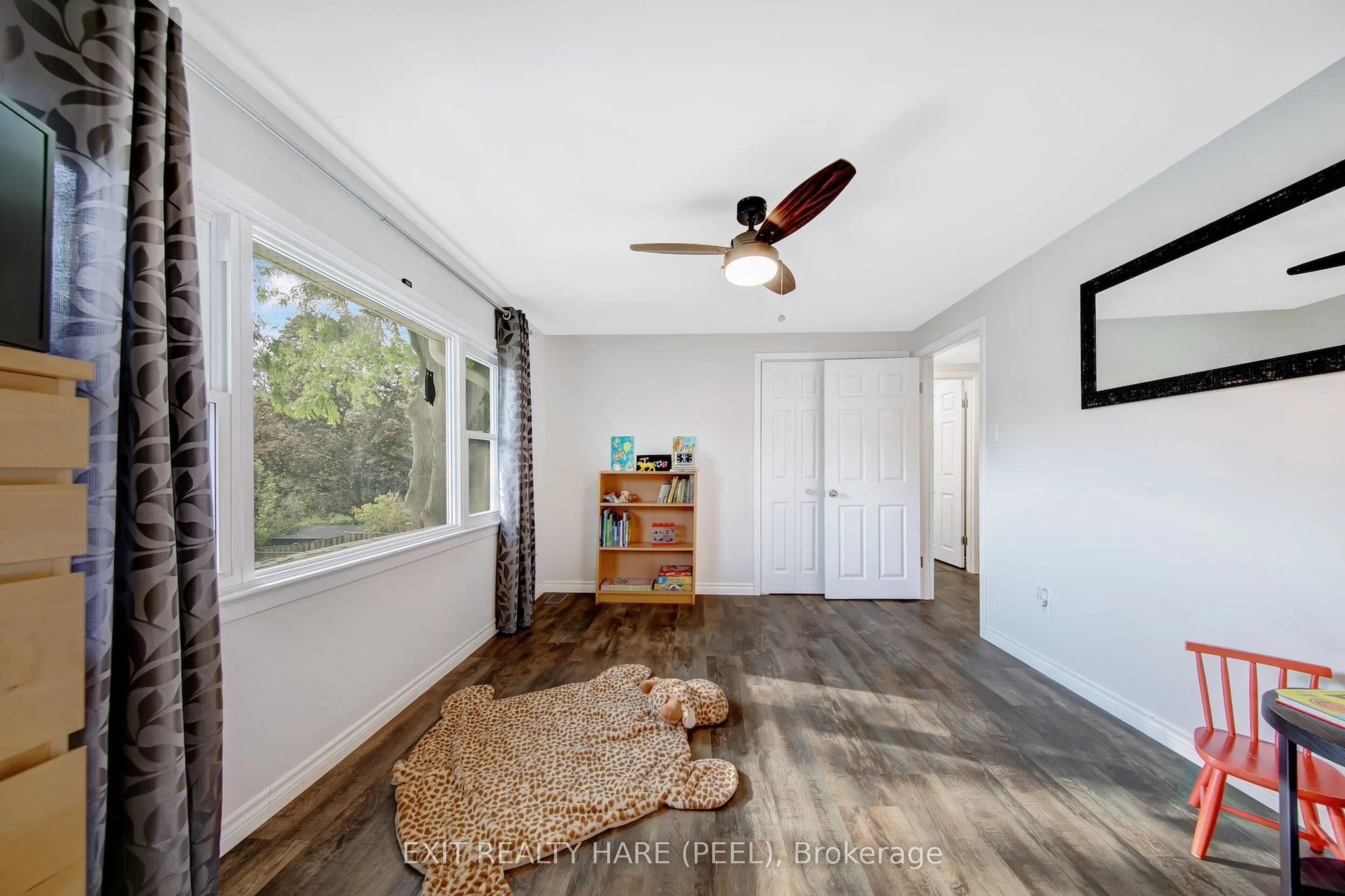 35 Ridgehill Drive