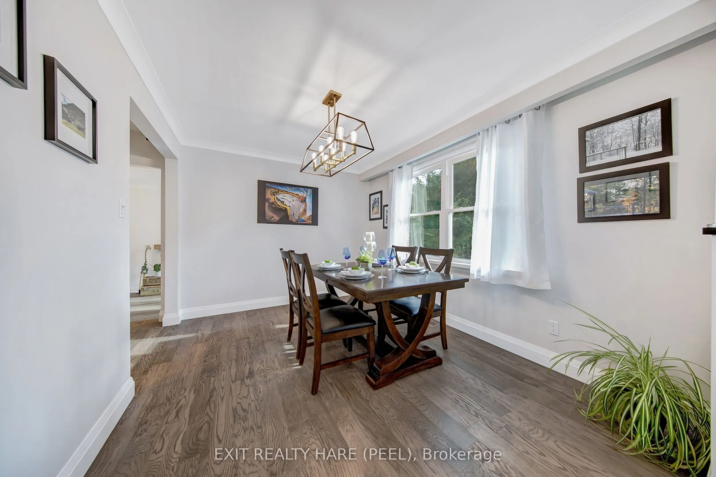 35 Ridgehill Drive