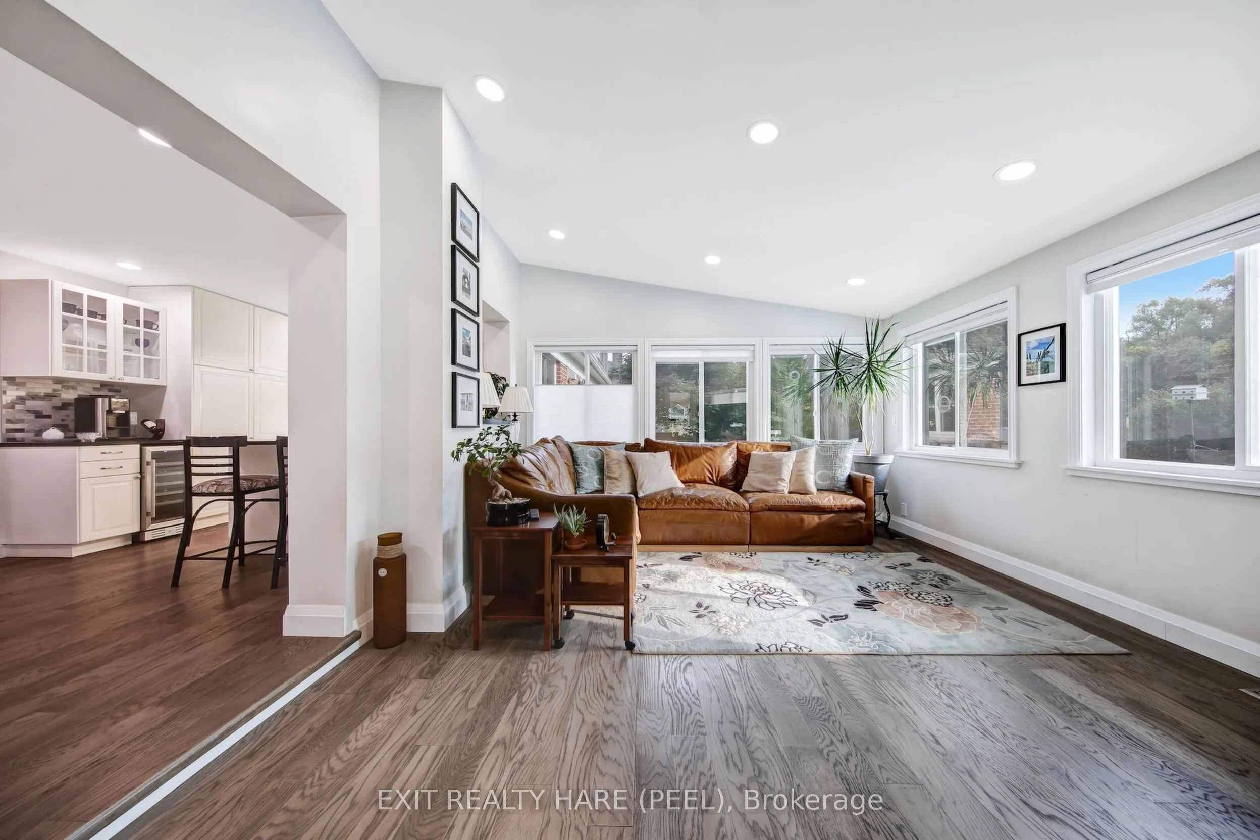35 Ridgehill Drive